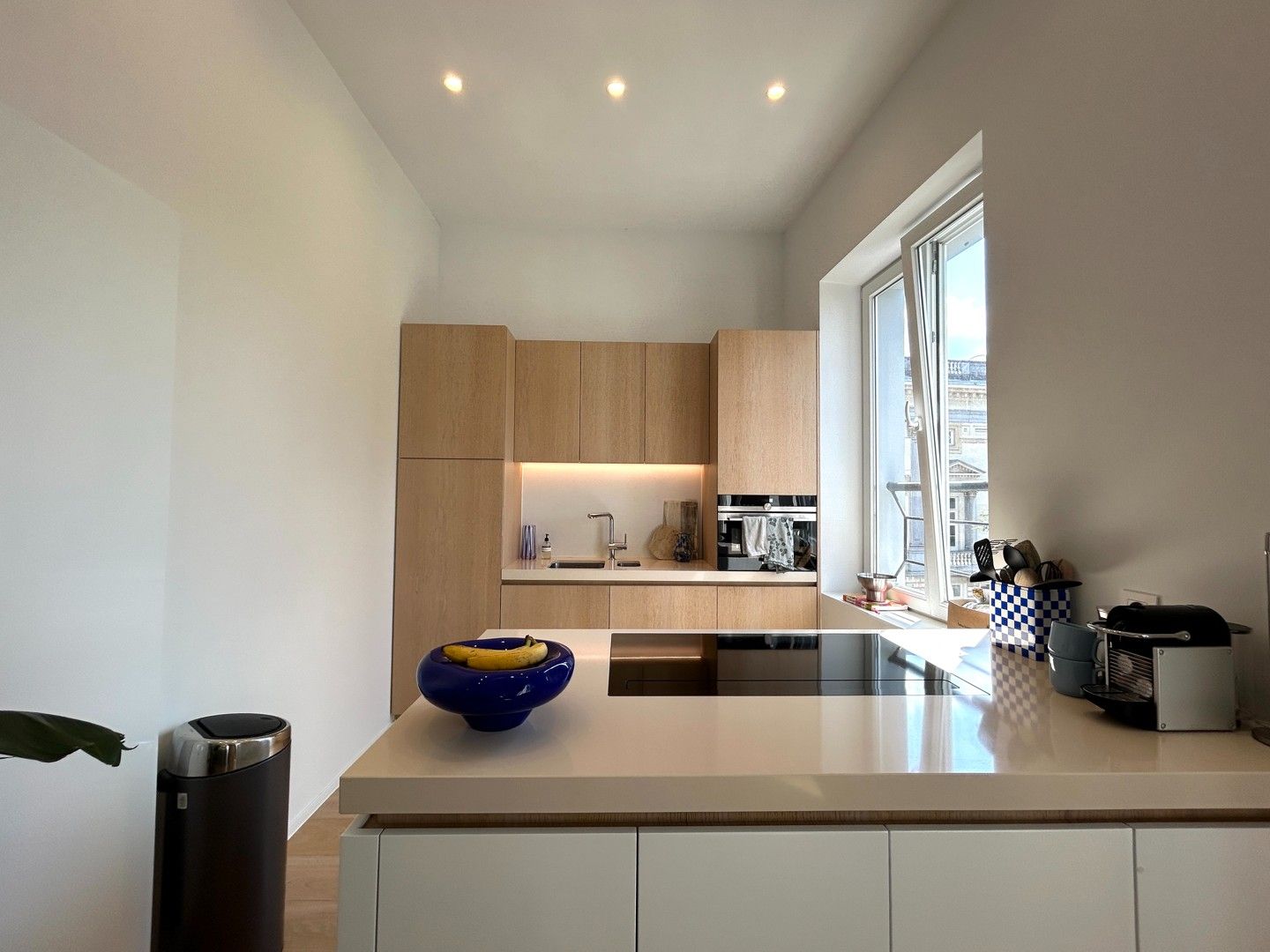 Magnifiek één-slaapkamer appartement op toplocatie te Gent! foto 9