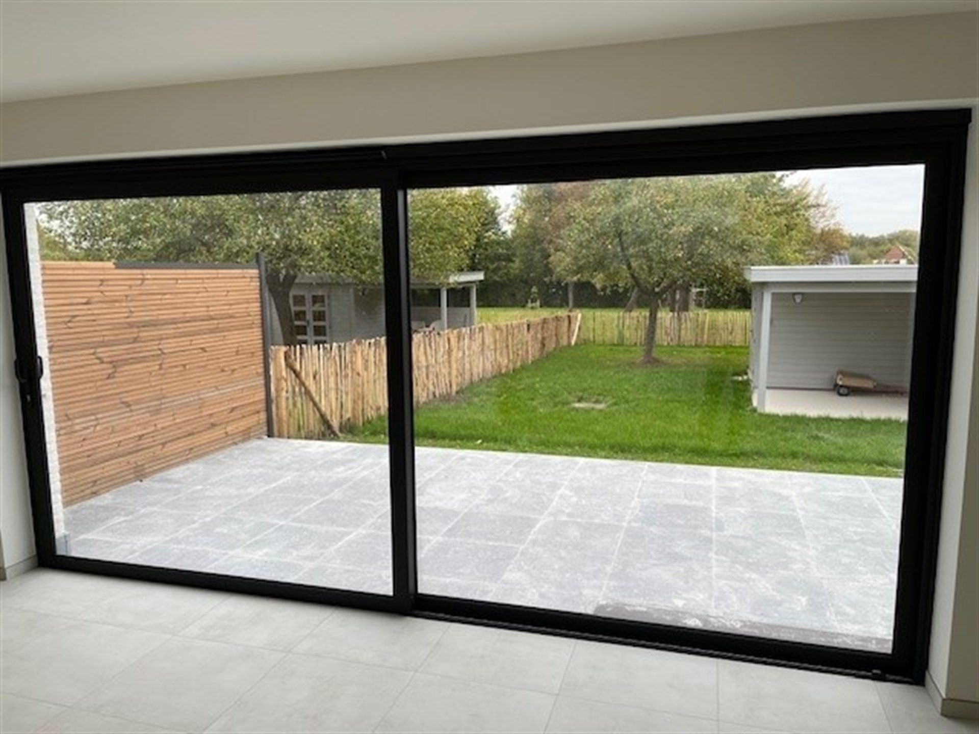 Energiezuinige instapklare nieuwbouwing met gezellige tuin. foto 7
