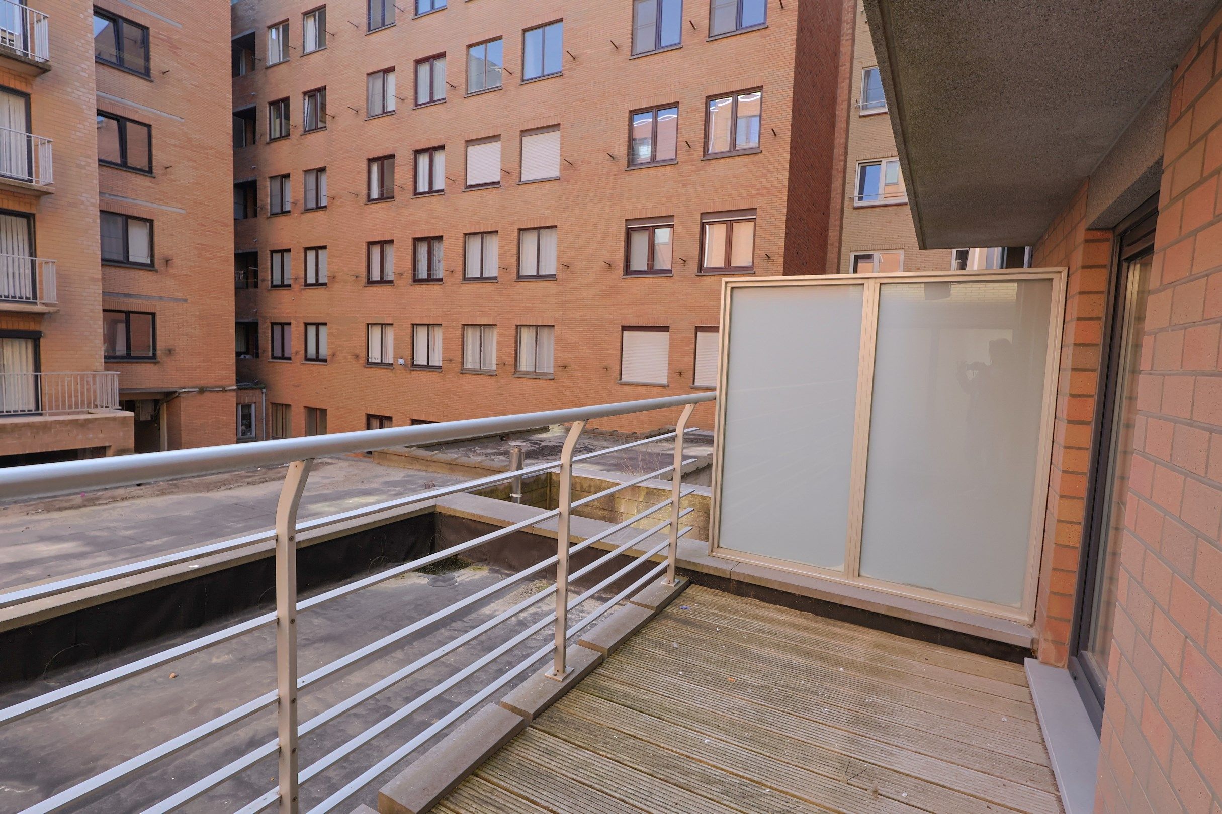 Appartement te huur met frontaal zeezicht op de dijk van Oostduinkerke! foto 19