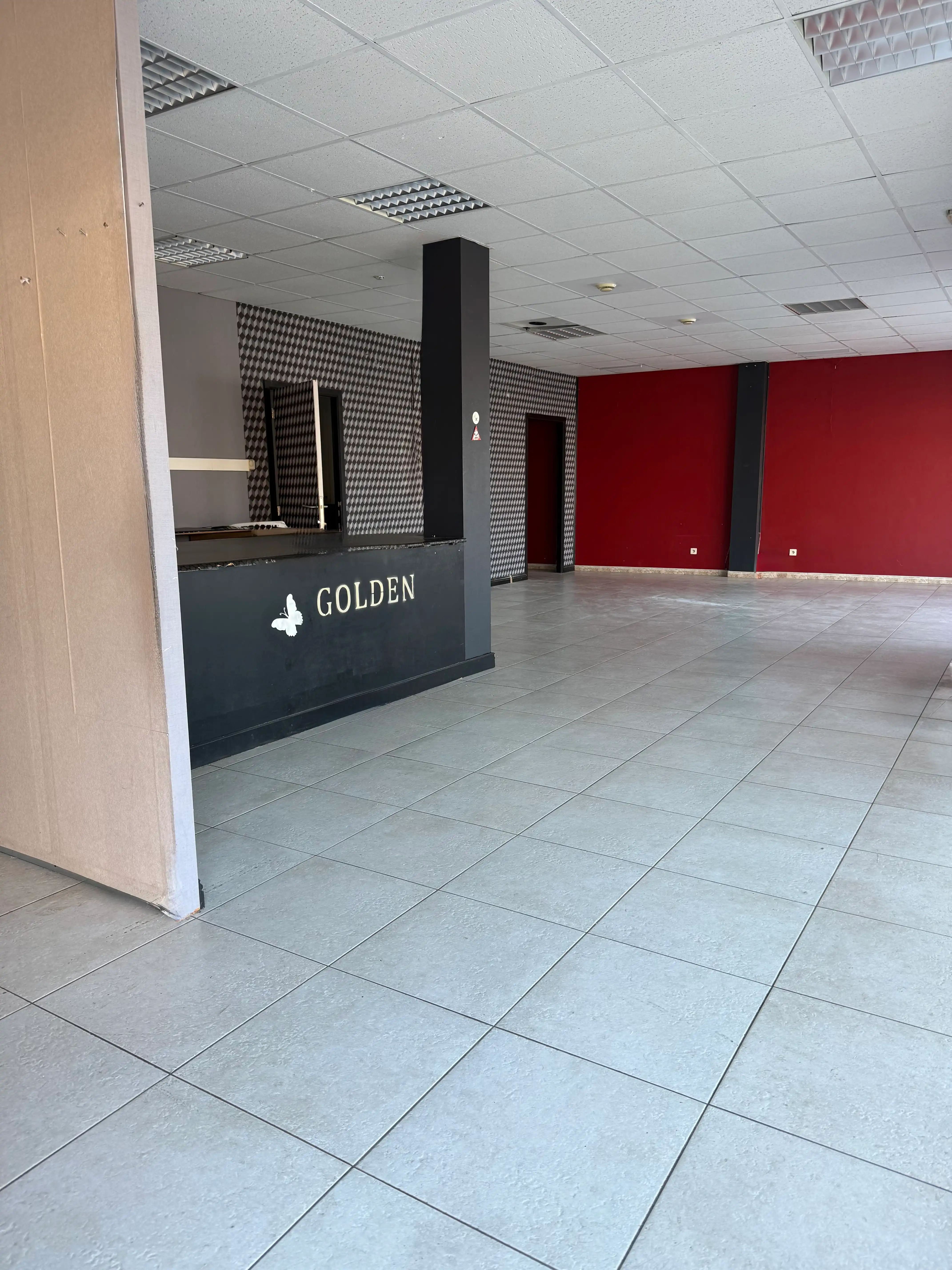 ✨ Uitzonderlijk handelspand te huur op De Vloot 3 – een locatie met uitstraling en potentieel foto 4