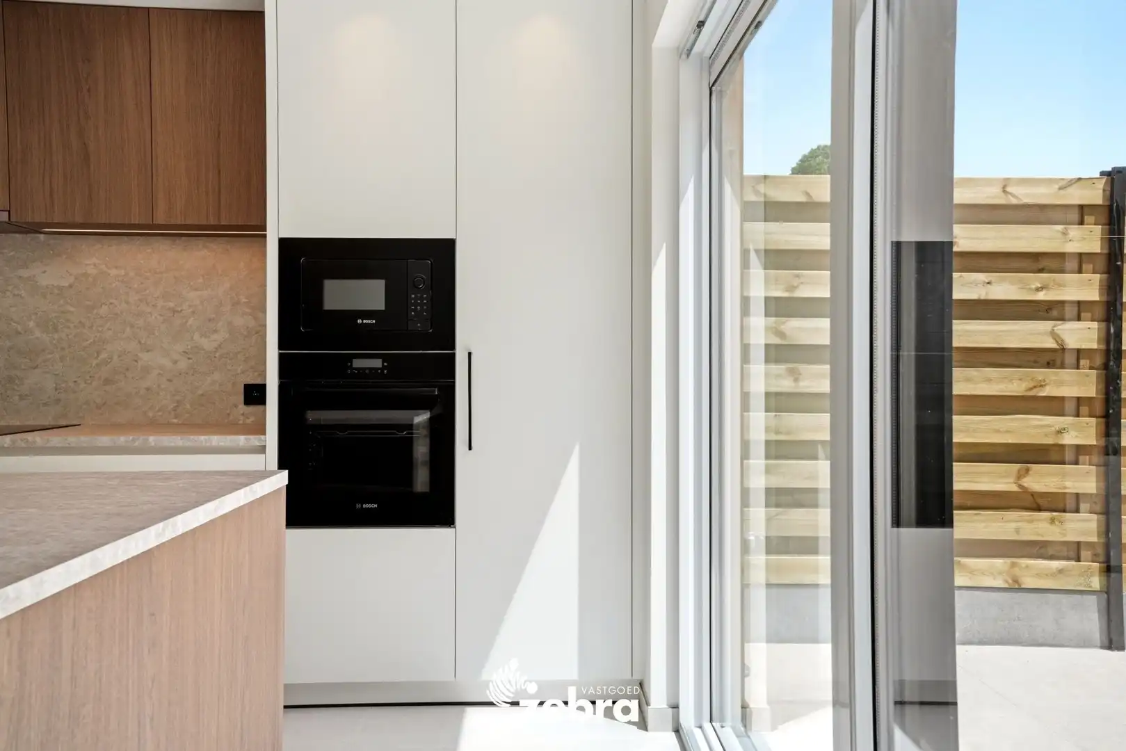 Instapklare woning met EPC-label A, 3 slaapkamers en uitweg nabij centrum Meulebeke! foto 10