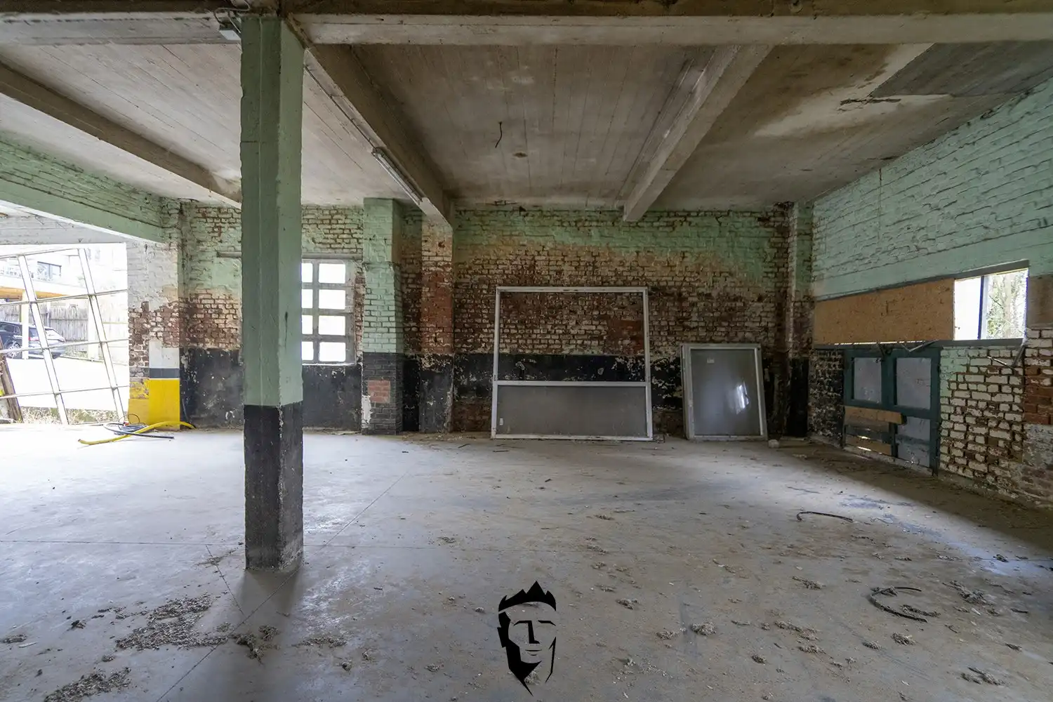 LOODS IN HARELBEKE foto 7