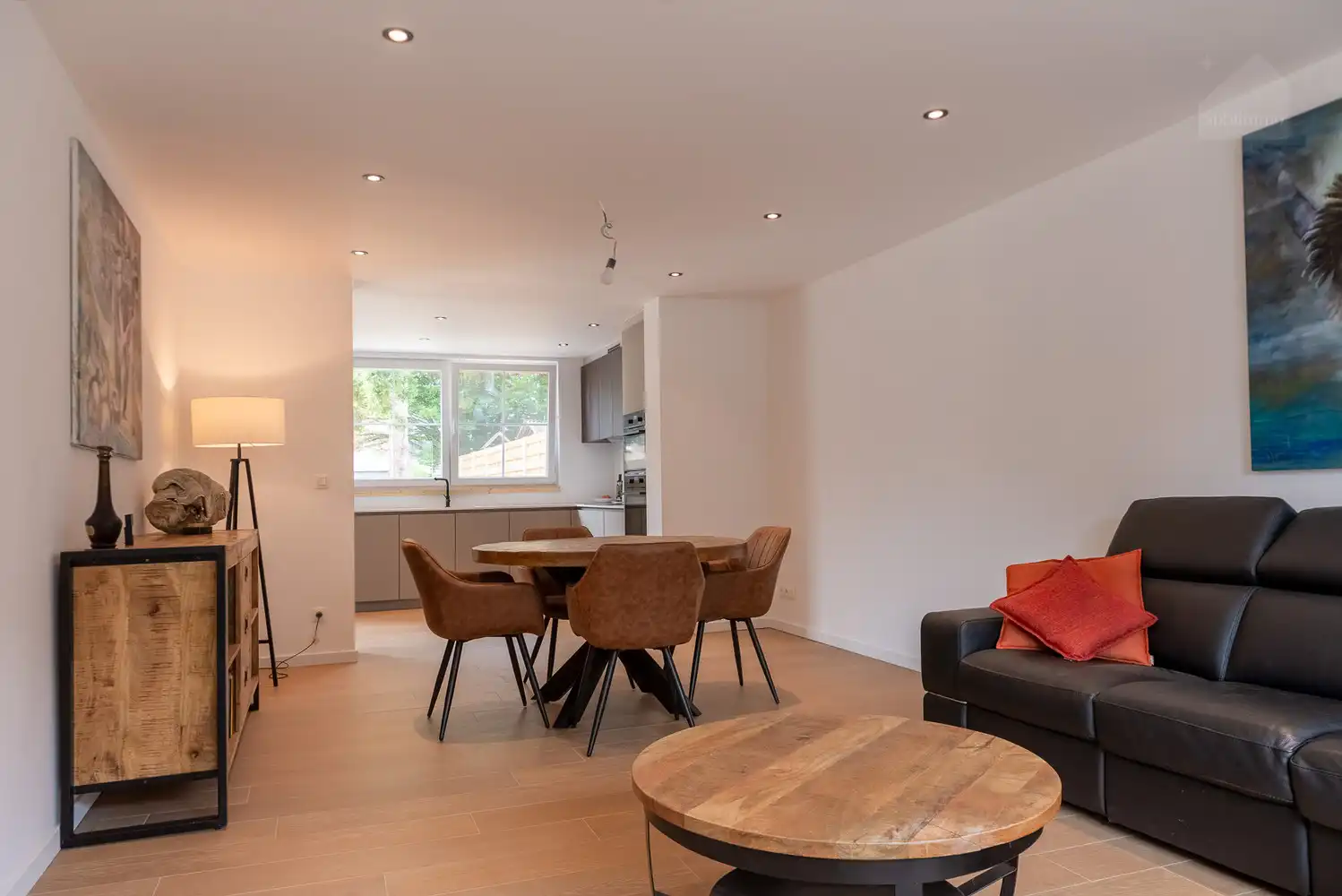 Instapklare woning met 3 slaapkamers op een perceel van 637m² in Geel foto 2