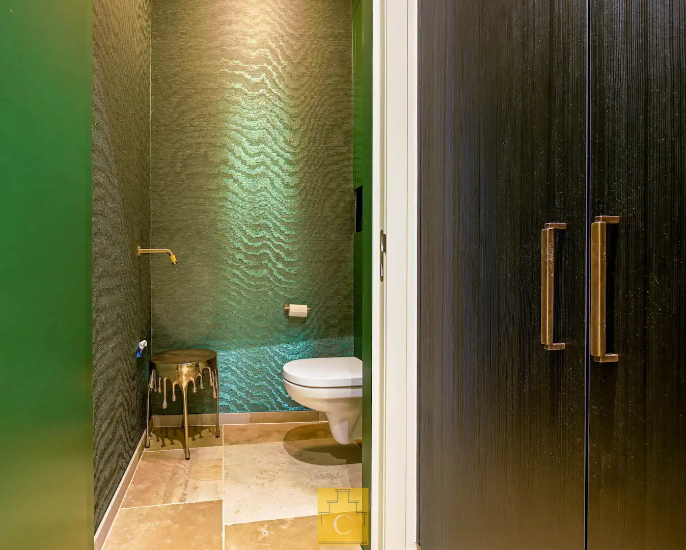 Uitzonderlijk en instapklaar appartement op toplocatie achter het Belfort te Brugge foto 22