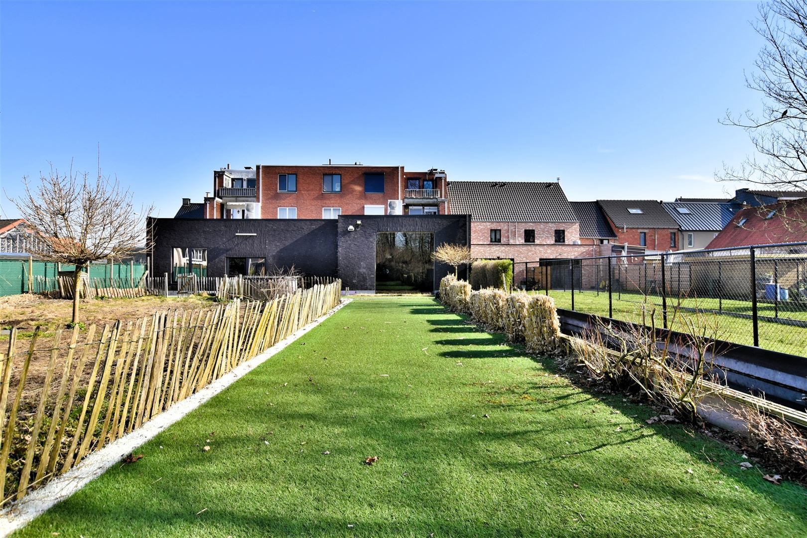 Multifunctioneel bedrijfspand (ca. 450m²) te Hamme. foto 15