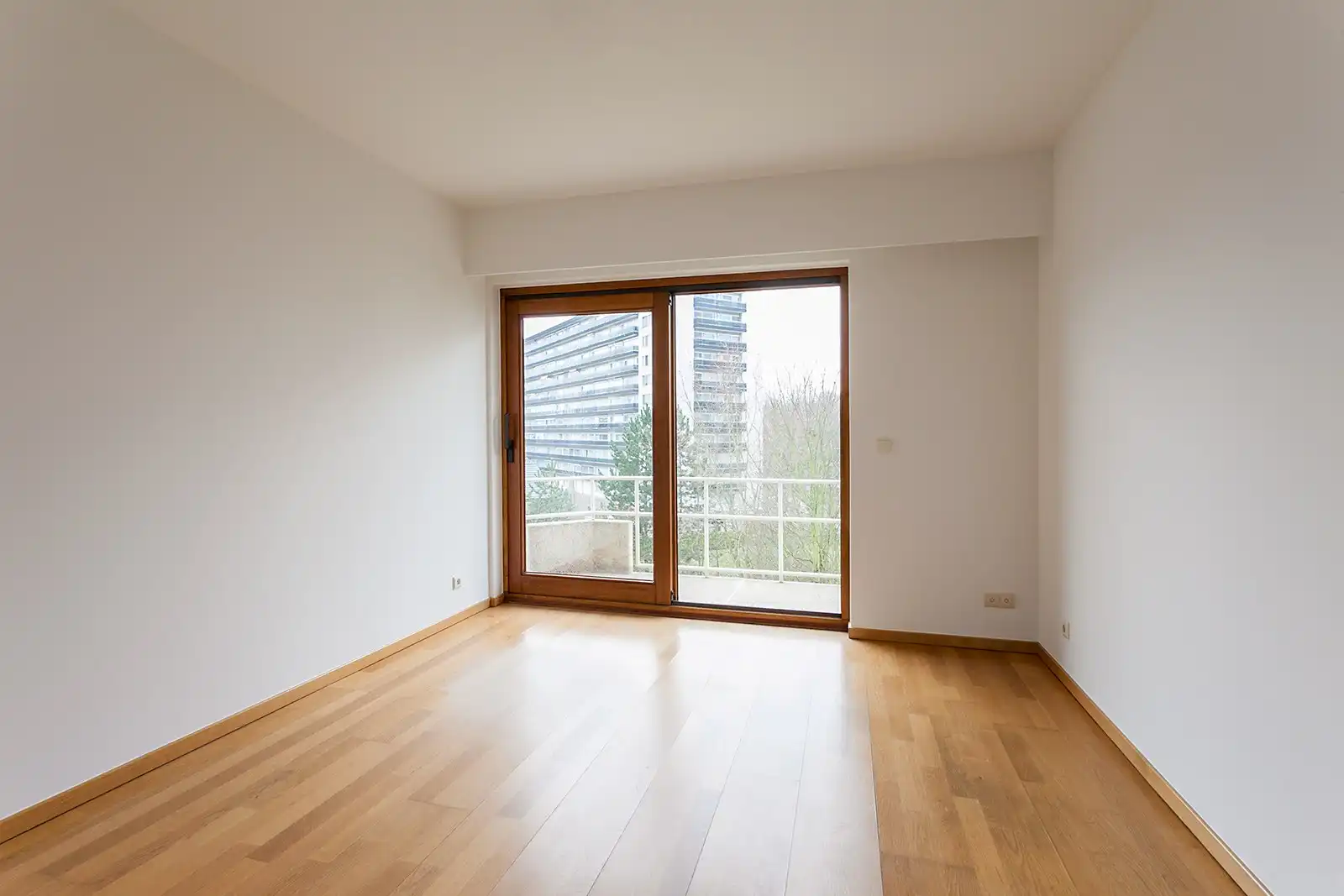 Ruim appartement met terras foto 17