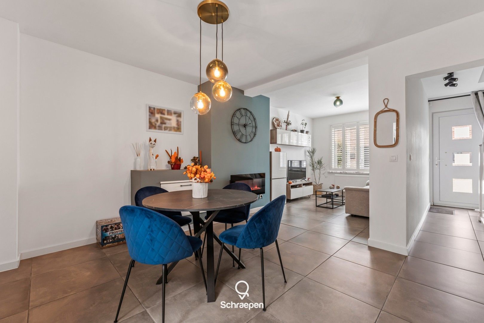 Charmante rijwoning met 2 slpks én stadstuintje nabij Genk-Centrum! foto 11