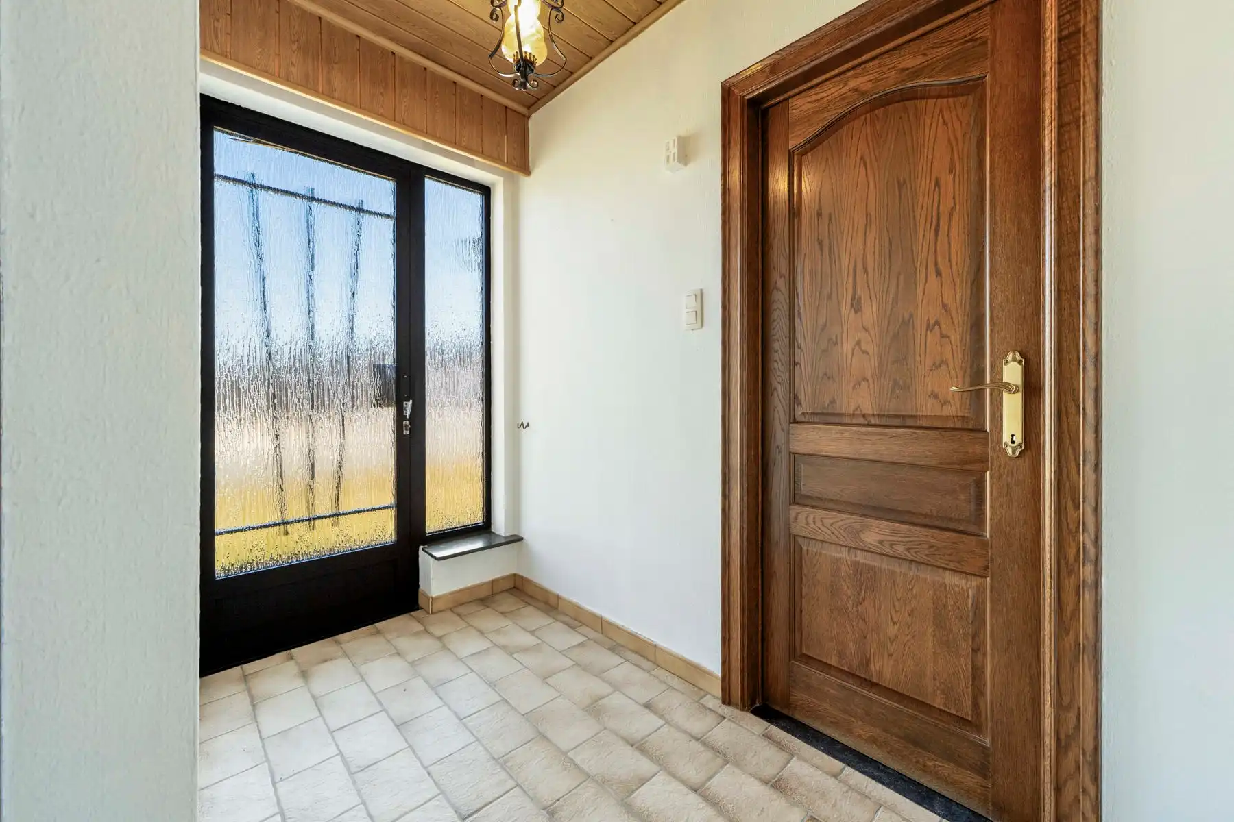 Ruime woning met 4 slaapkamers  foto 18