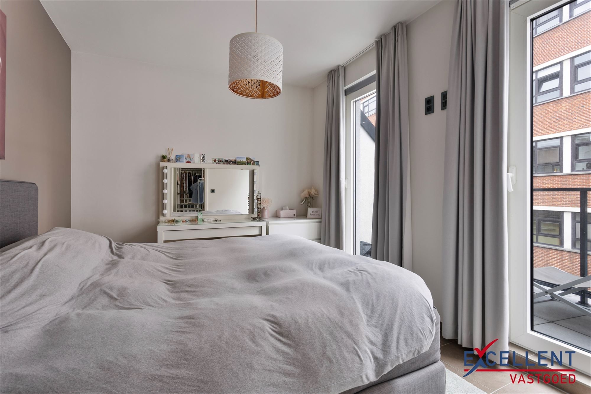 Prachtig appartement te koop met zicht op de Leie! foto 6