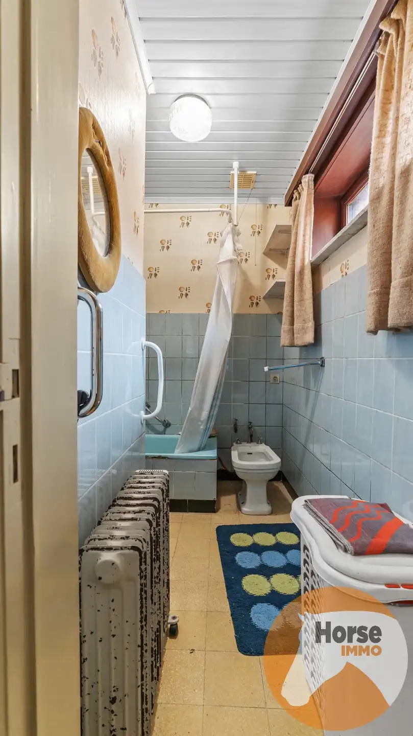 TORHOUT - Landelijk gelegen te renoveren langgevelwoning foto 14