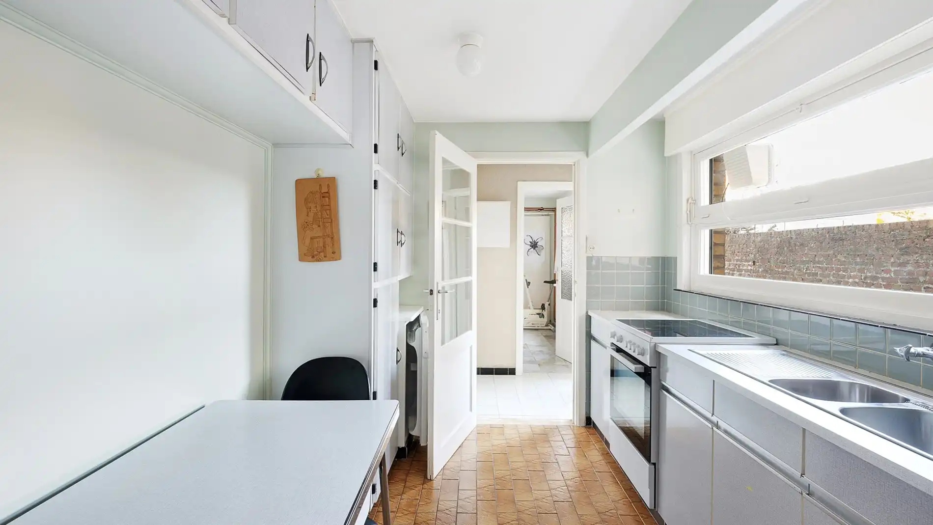 Woning met zonnige tuin en 4 slaapkamers in Oud-Knokke foto 8