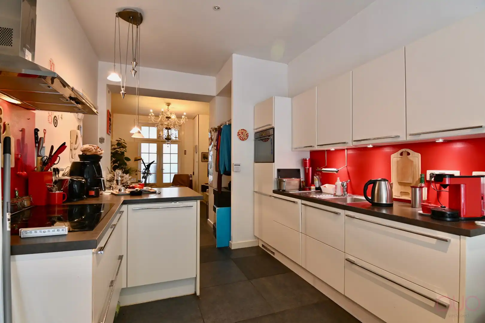 ***Unieke kans: opbrengsteigendom met 3 appartementen in het centrum van Sint-Truiden foto 8
