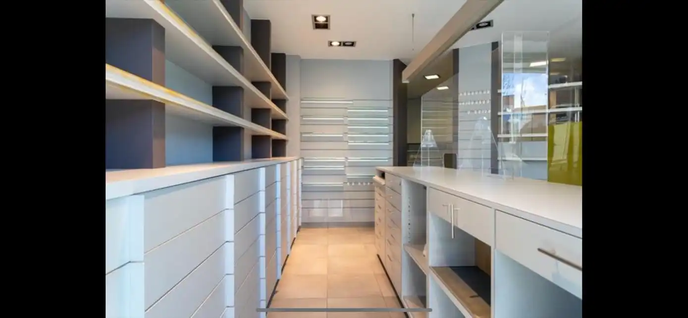 Handelspand met studio op toplocatie aan de Vierschaar foto 10