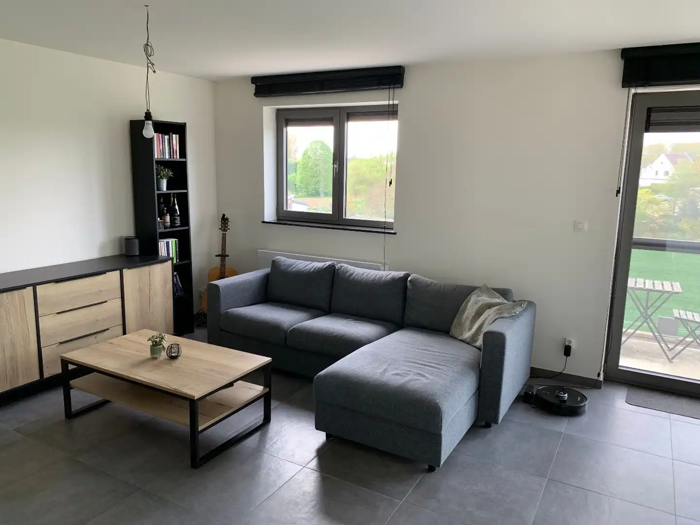 GEZELLIG APPARTEMENT MET 2 SLAAPKAMERS, TERRAS, KELDER EN 1 AUTOSTANDPLAATS TE BILZEN!  foto 9