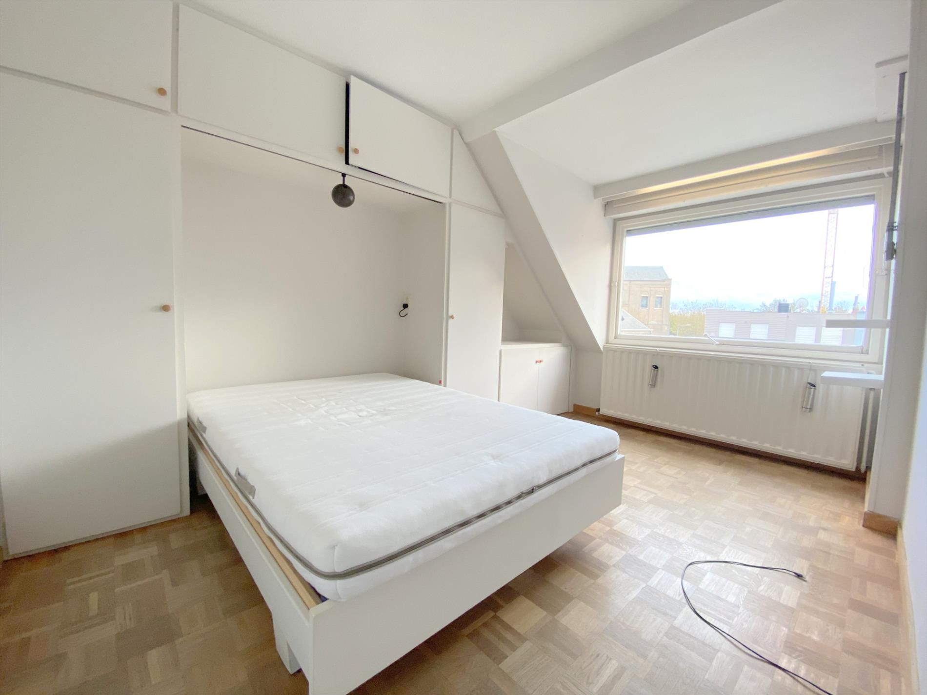 Woning met potentieel nabij Lippenslaan foto 10