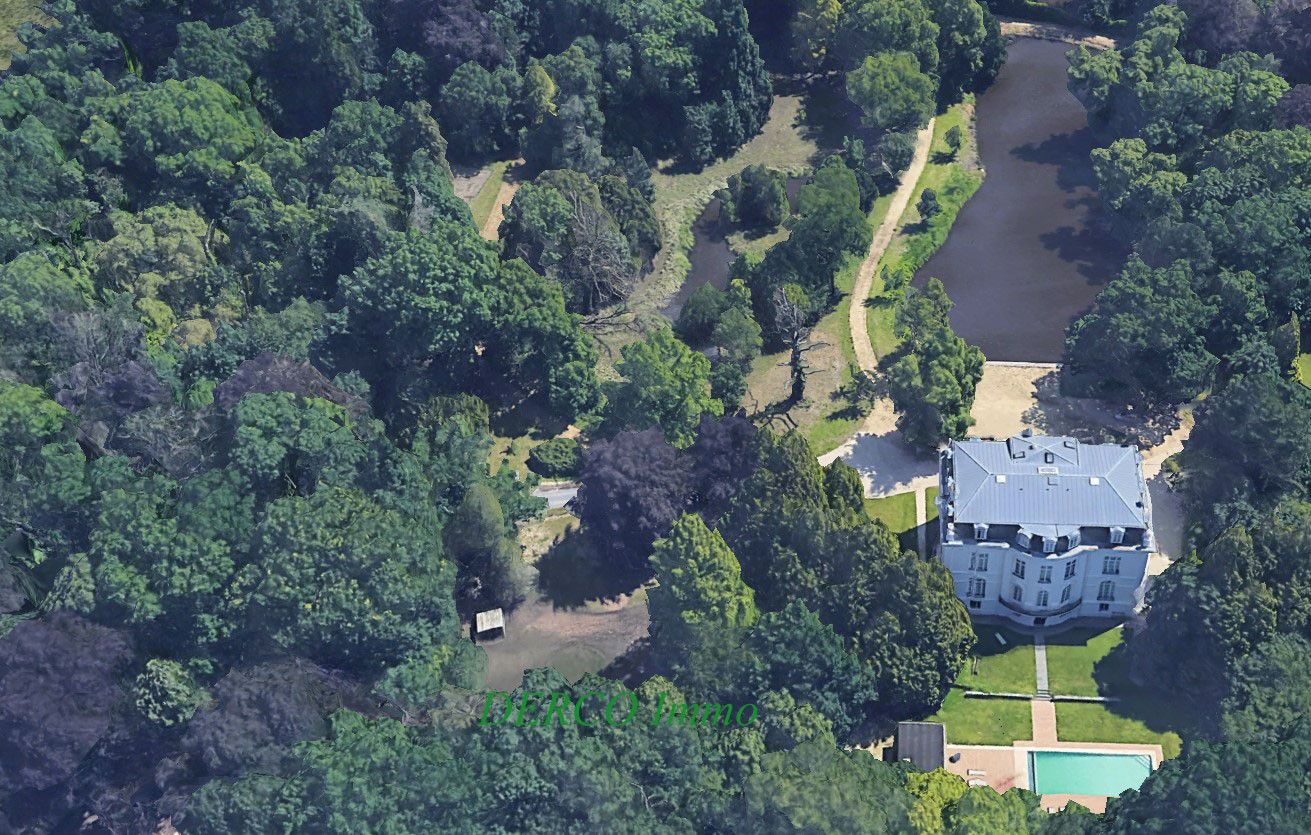 prachtig KASTEEL in voormalig voorouderlijk domein Belgische Koninklijke Familie foto 4