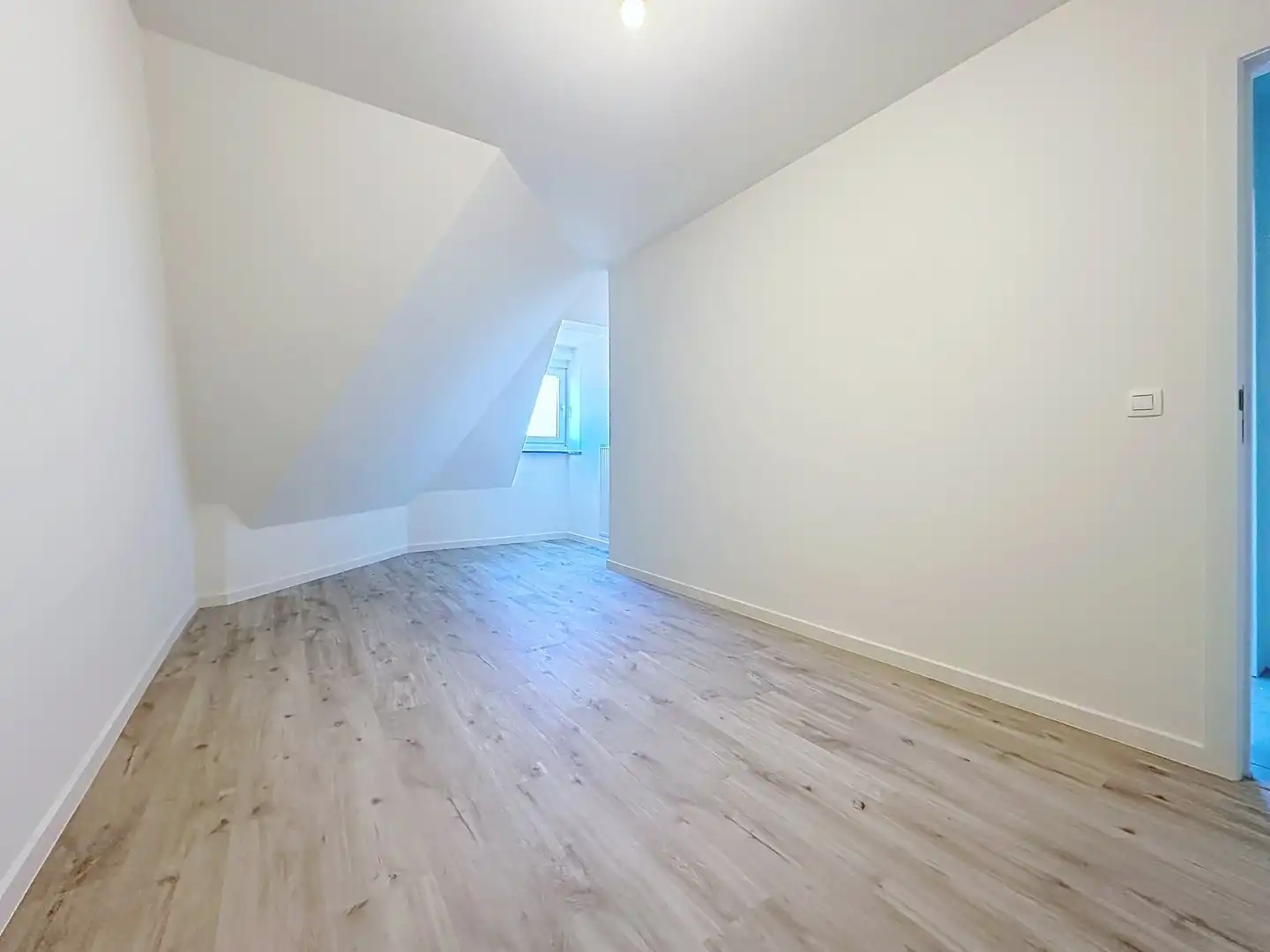 Gerenoveerd appartement centrum Koksijde dorp. foto 5