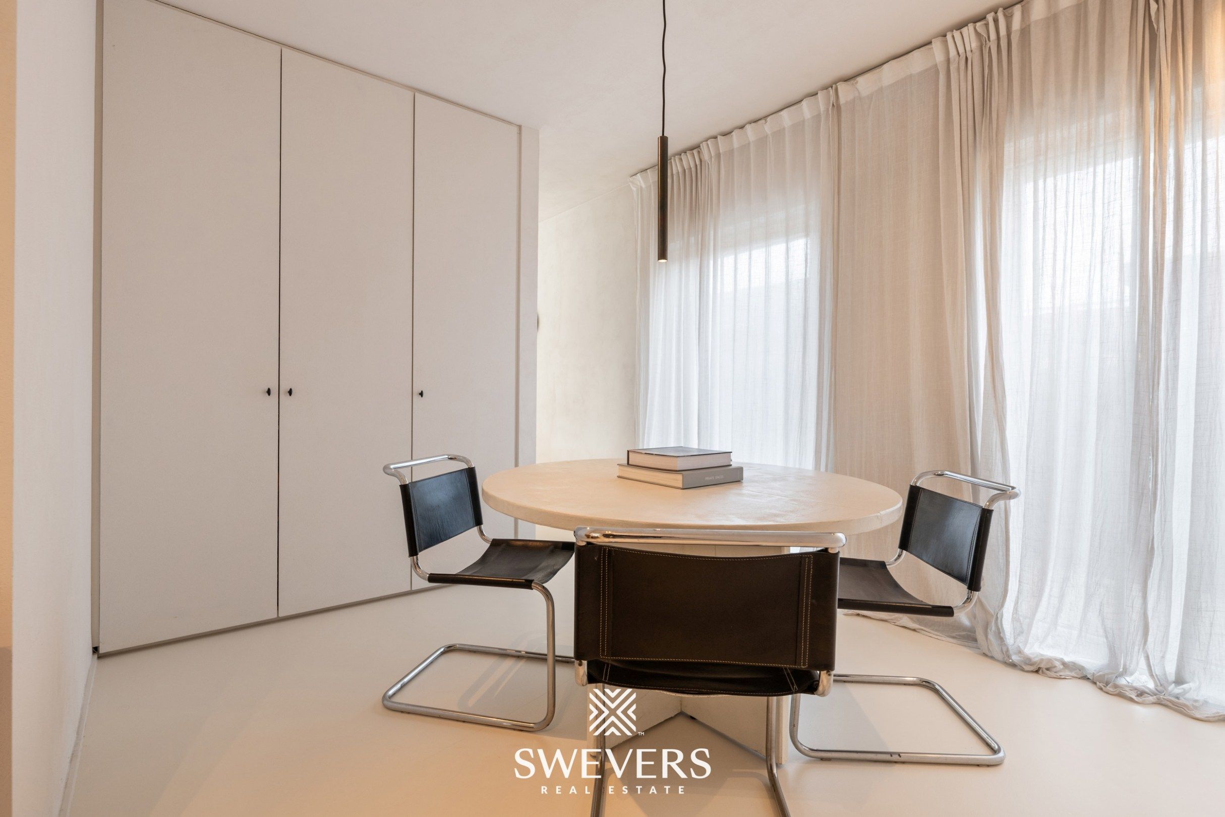 Uitzonderlijk gerenoveerde woning op 9a15 in het rustige Mol-Wezel foto 20