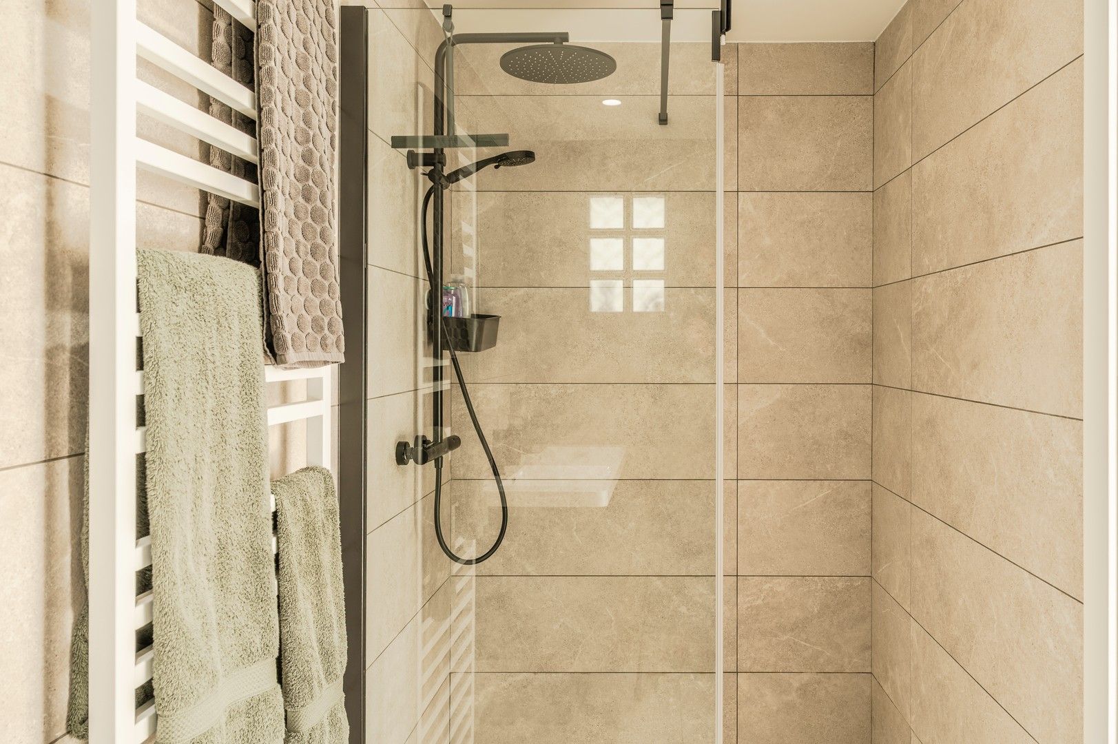 Charmante woning met tuin en karakter in het hart van Hoboken foto 13