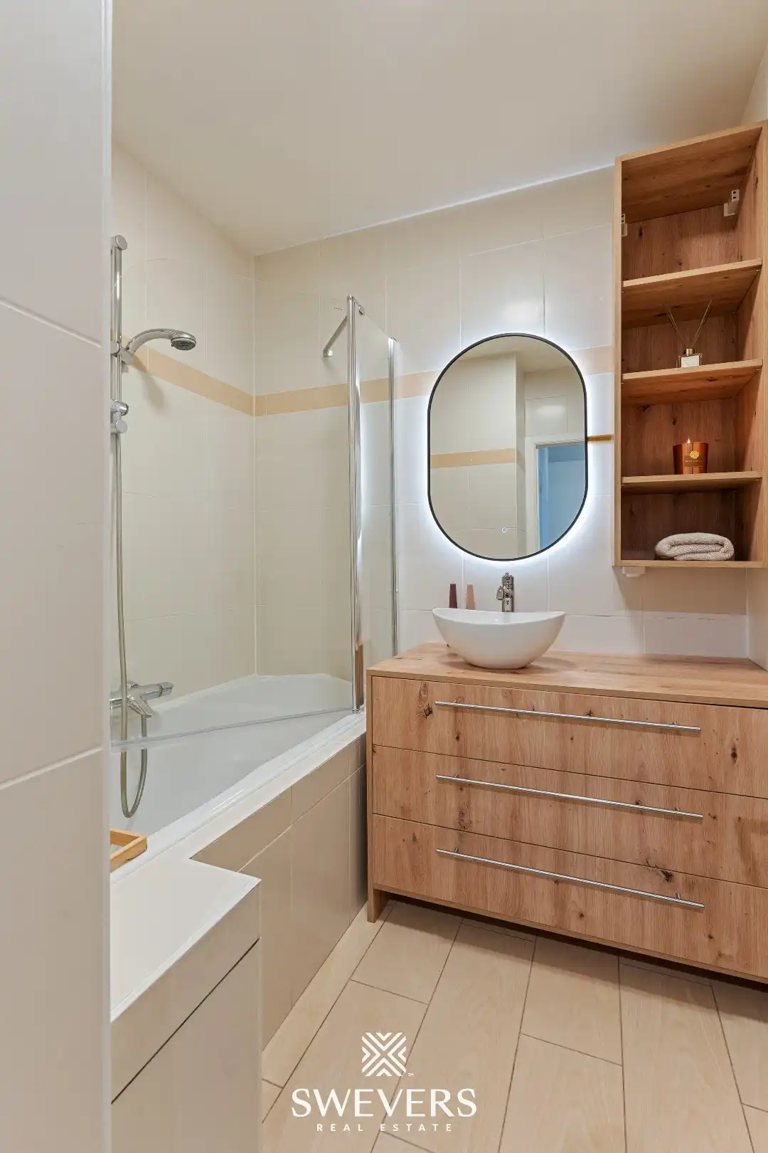 Gerenoveerd 2 slaapkamer-appartement (98m2) vlakbij centrum Hasselt (EPC B) foto 24