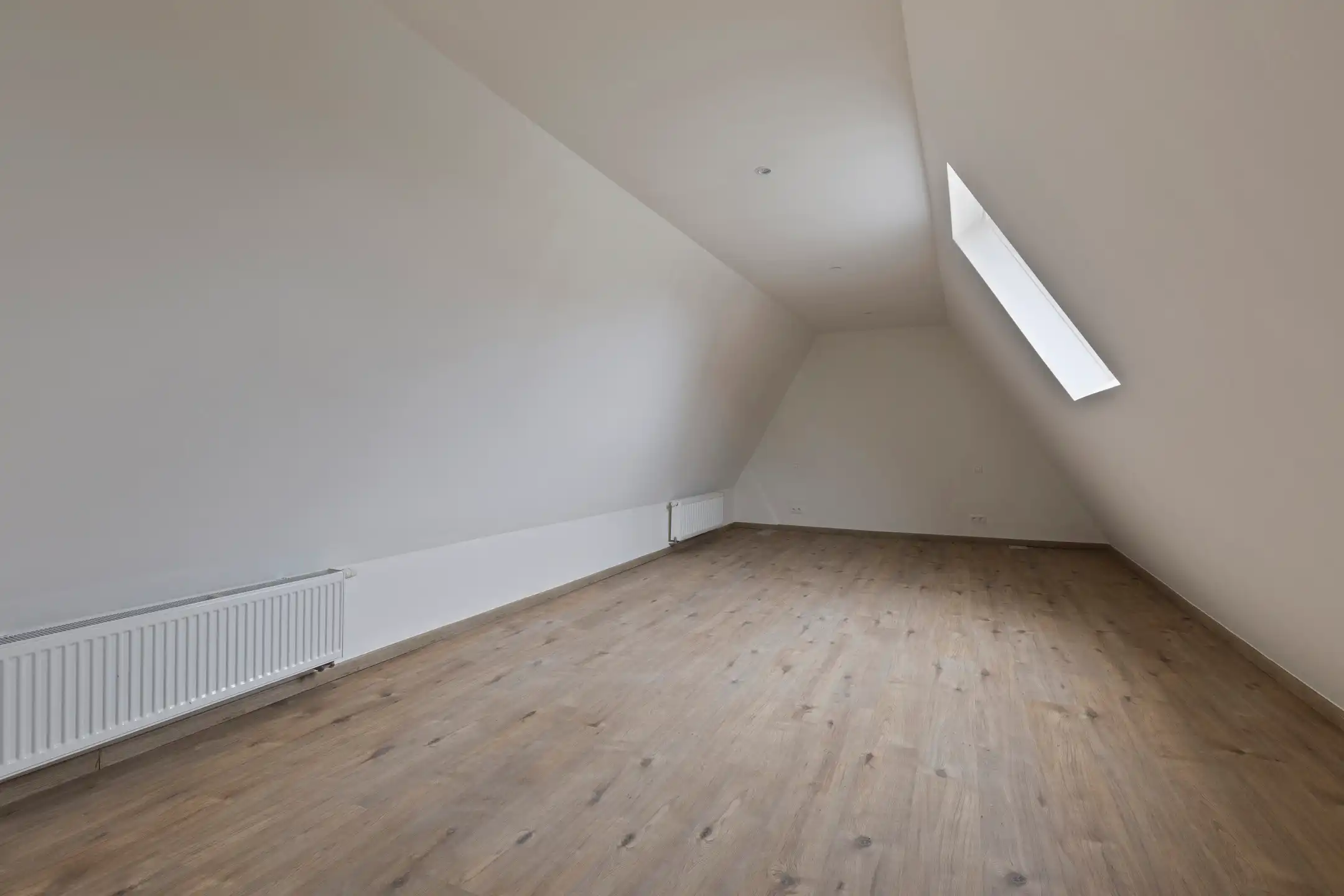 Volledig gerenoveerd duplex met terras foto 15