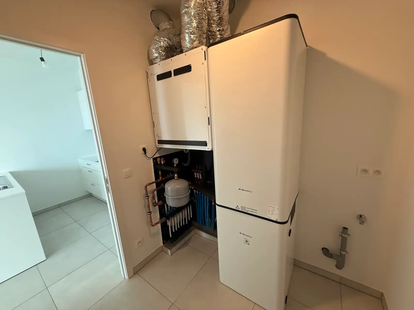 Nieuwbouw appartement met 2 slaapkamers en autostaanplaats foto 6