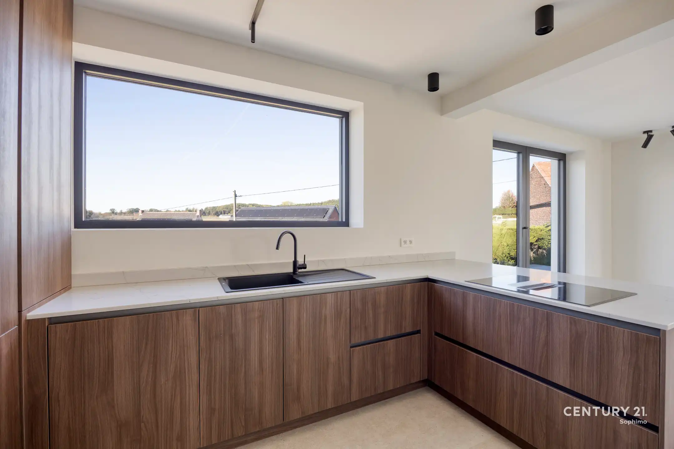 Exclusief en energiezuinig wonen met een prachtig uitzicht foto 9