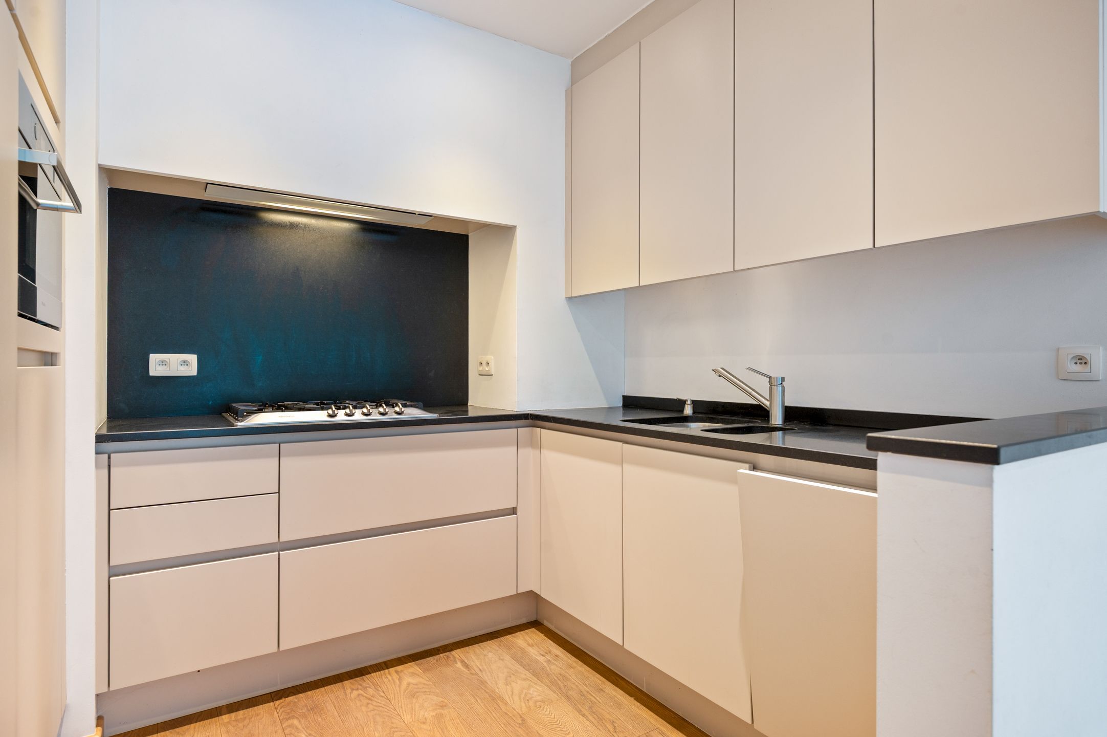 Rustig, comfortabel appartement in het centrum van Brasschaat! foto 7