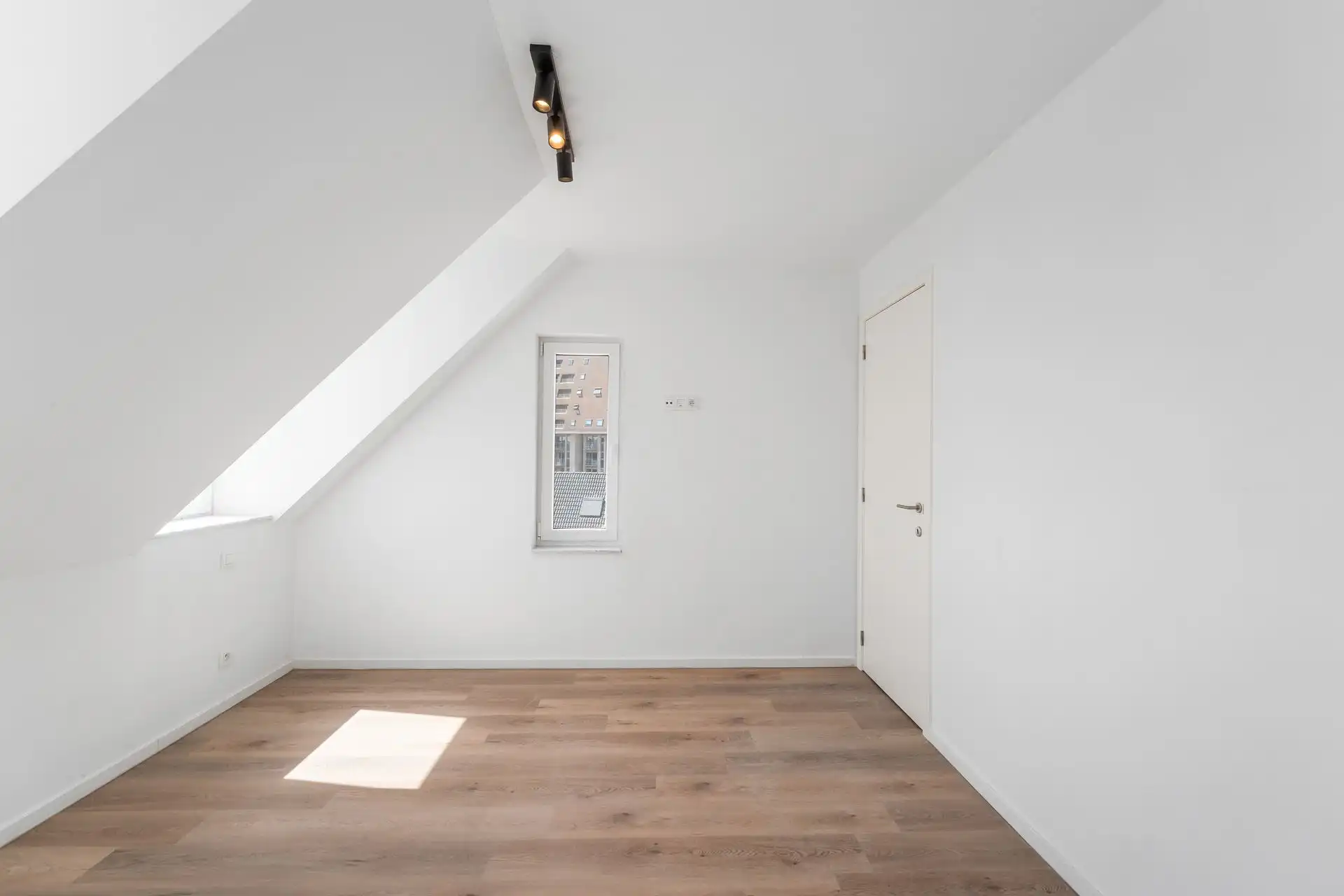 NIEUWBOUW / 2 SLAAPKAMERS foto 8