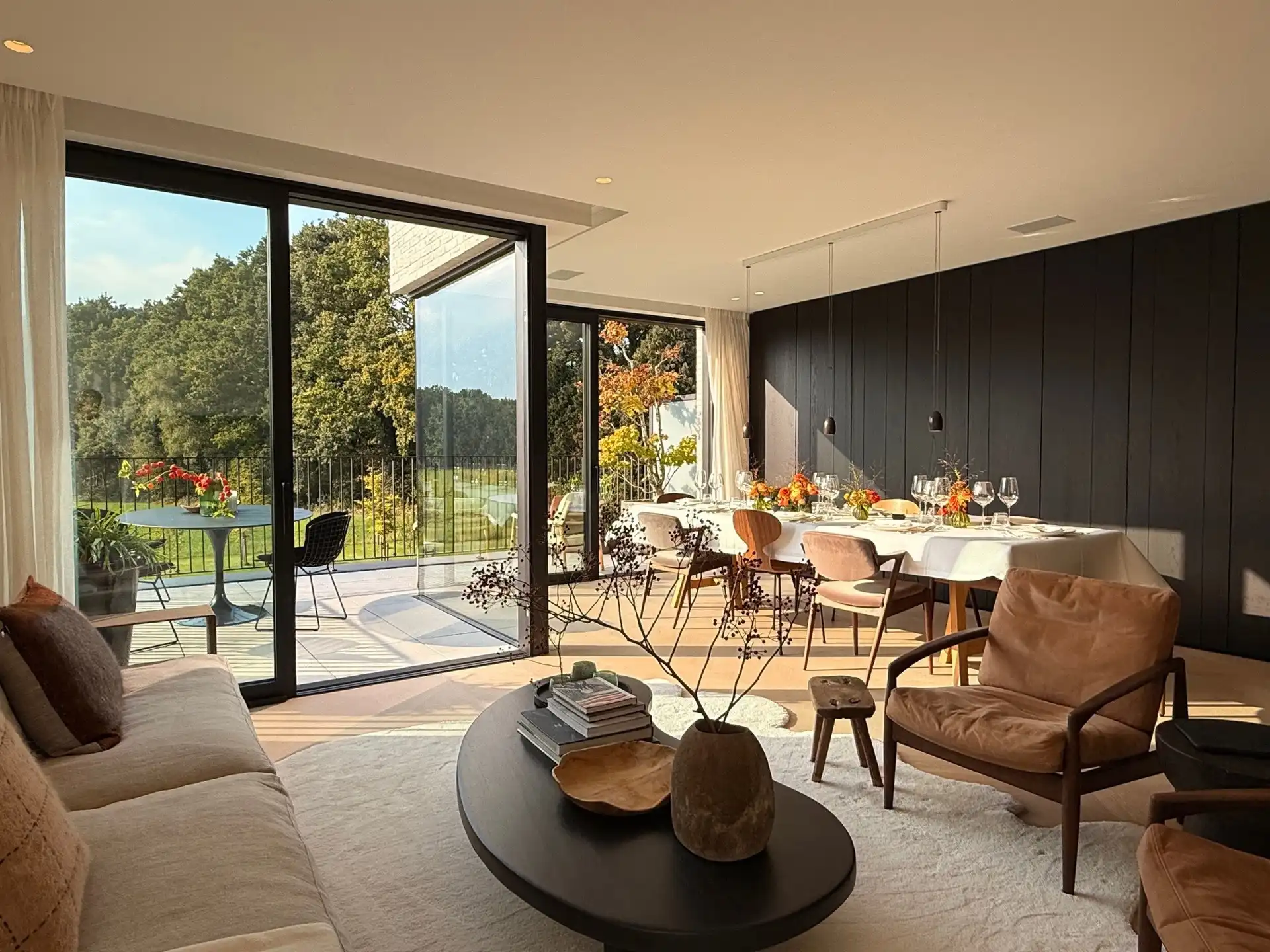 Zonnig luxueus afgewerkt appartement met weids uitzicht! foto 2