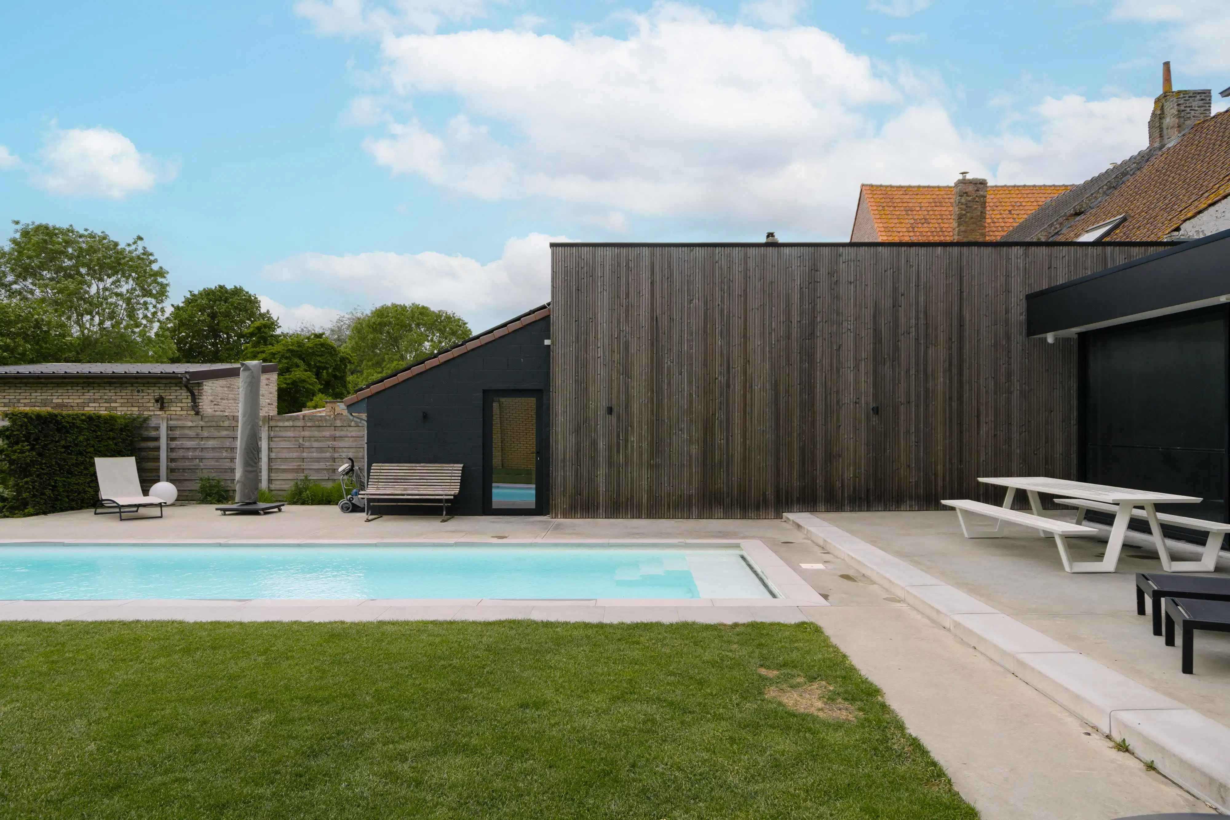 Exclusieve woning met zwembad in Lo-Reninge. foto 26
