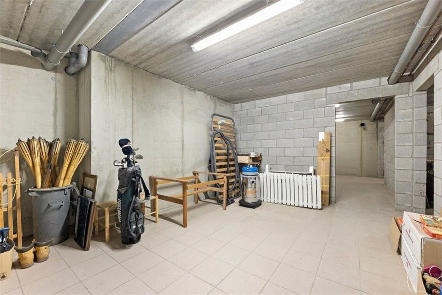 STIJLVOLLE OPEN BEBOUWING MET 3 SLKS OP EEN KNAP PERCEEL foto 20