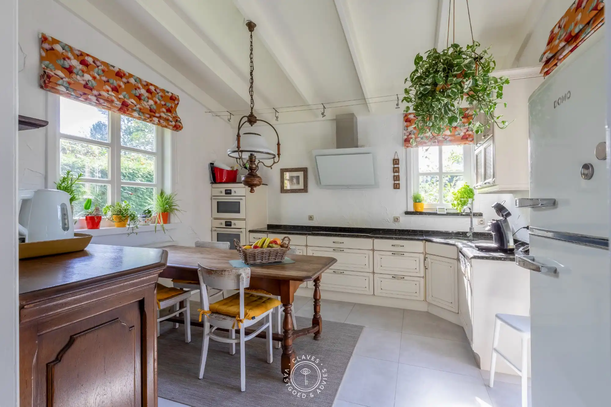Prachtige, volledig gerenoveerde woning met energiezuinig A-label foto 9
