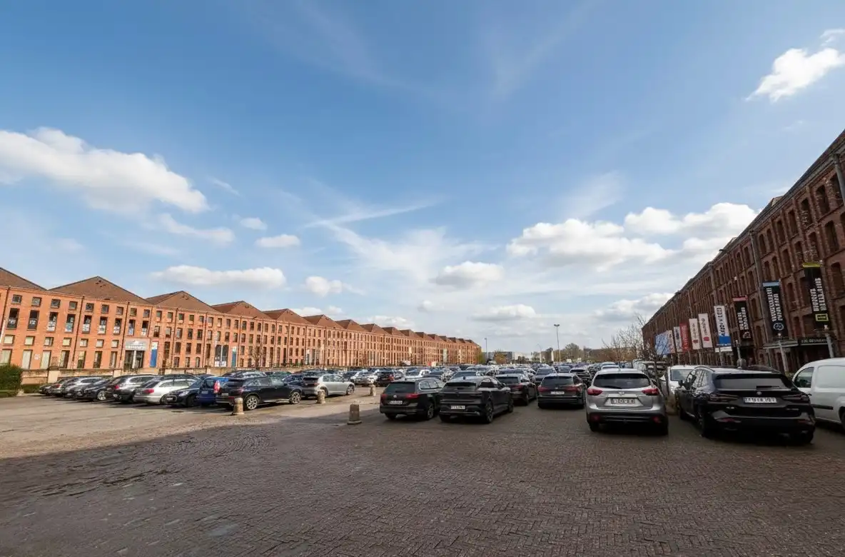  Commercieel kantoor te huur in Kortrijk (315m²) op commercieel centrum Pottelberg foto 10