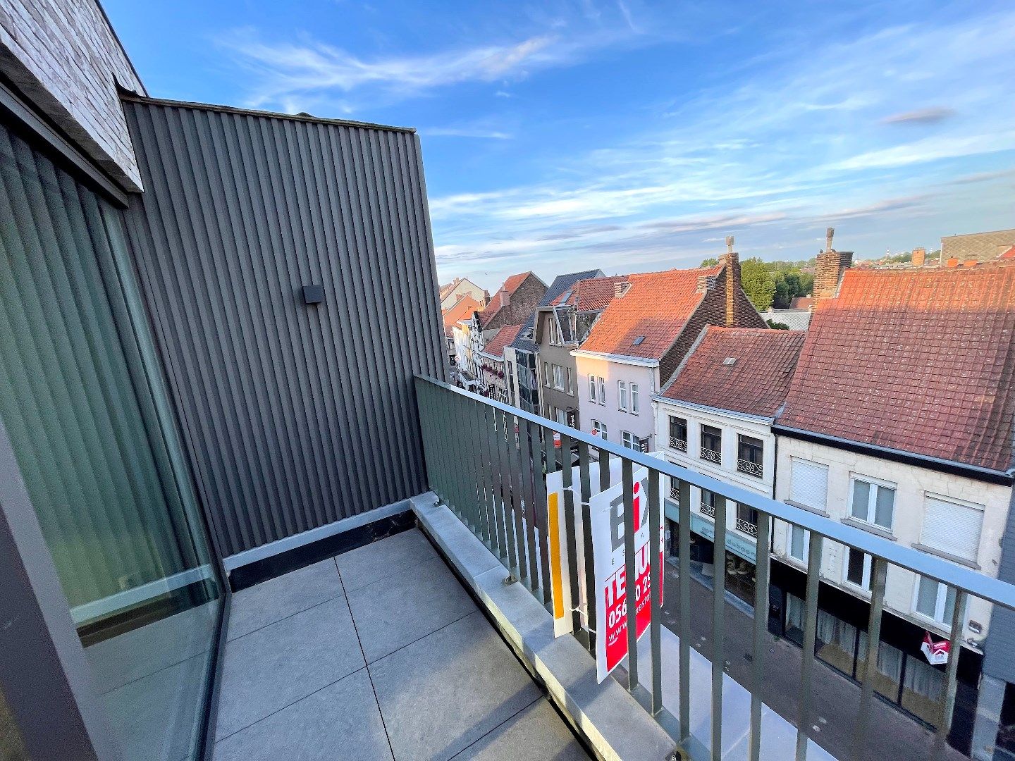 Prachtig, lichtrijk appartement met zonnepanelen in centrum Menen! foto 11