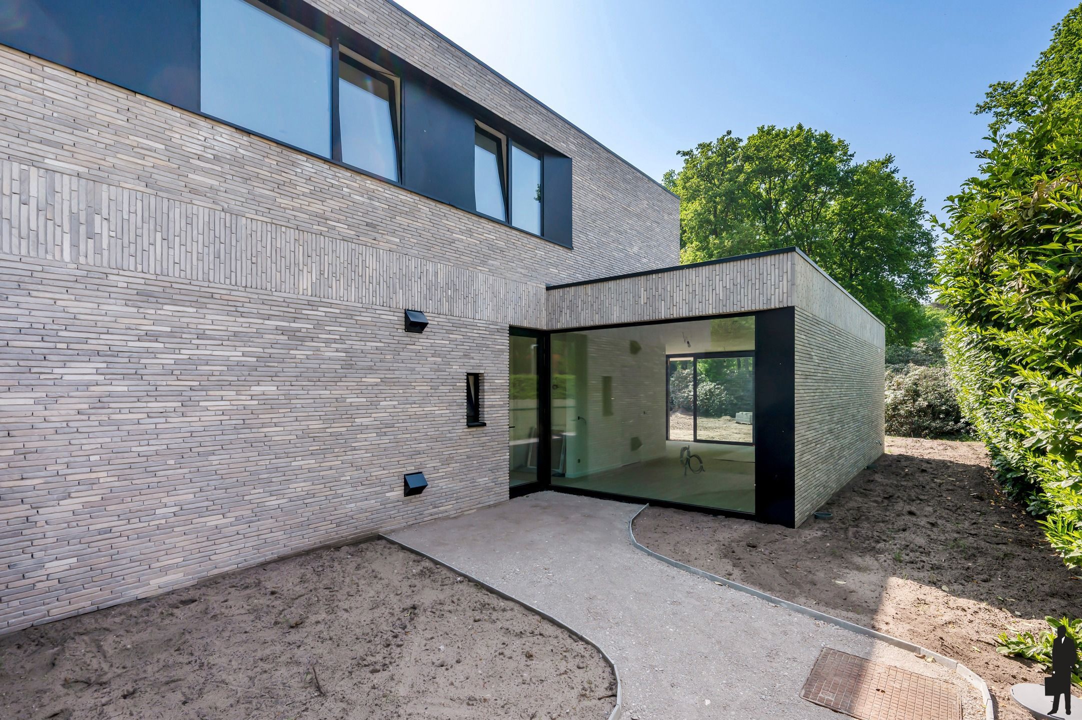 Moderne nieuwbouwwoning op een perceel van ca. 825 m²!  foto 31
