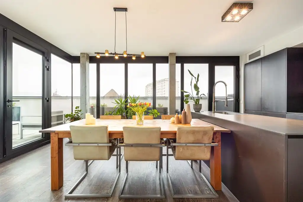 Luxe afgewerkt appartement in hartje Borgerhout foto 6