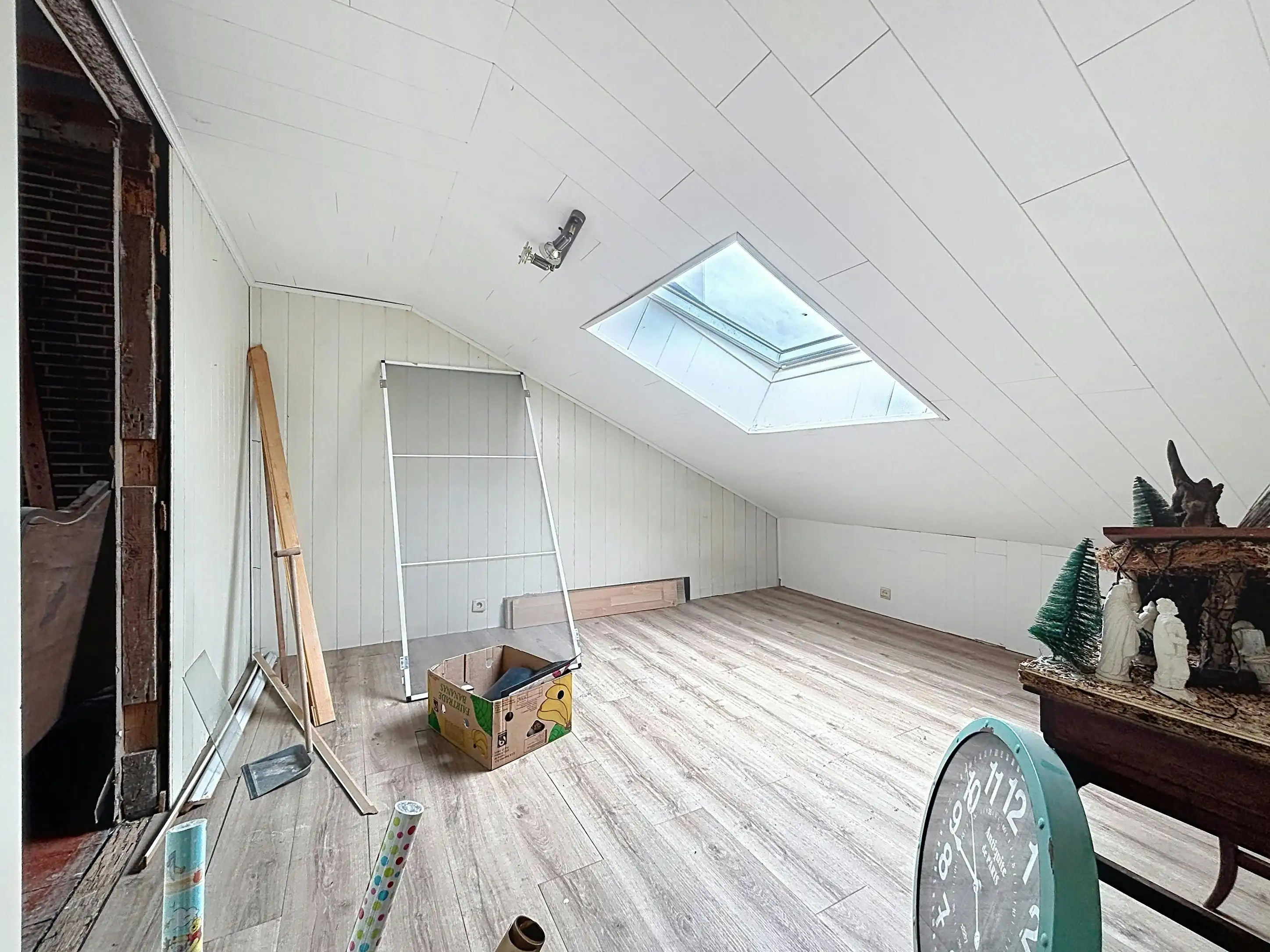 Te renoveren huis (175m²) in Deurne met terras  foto 15
