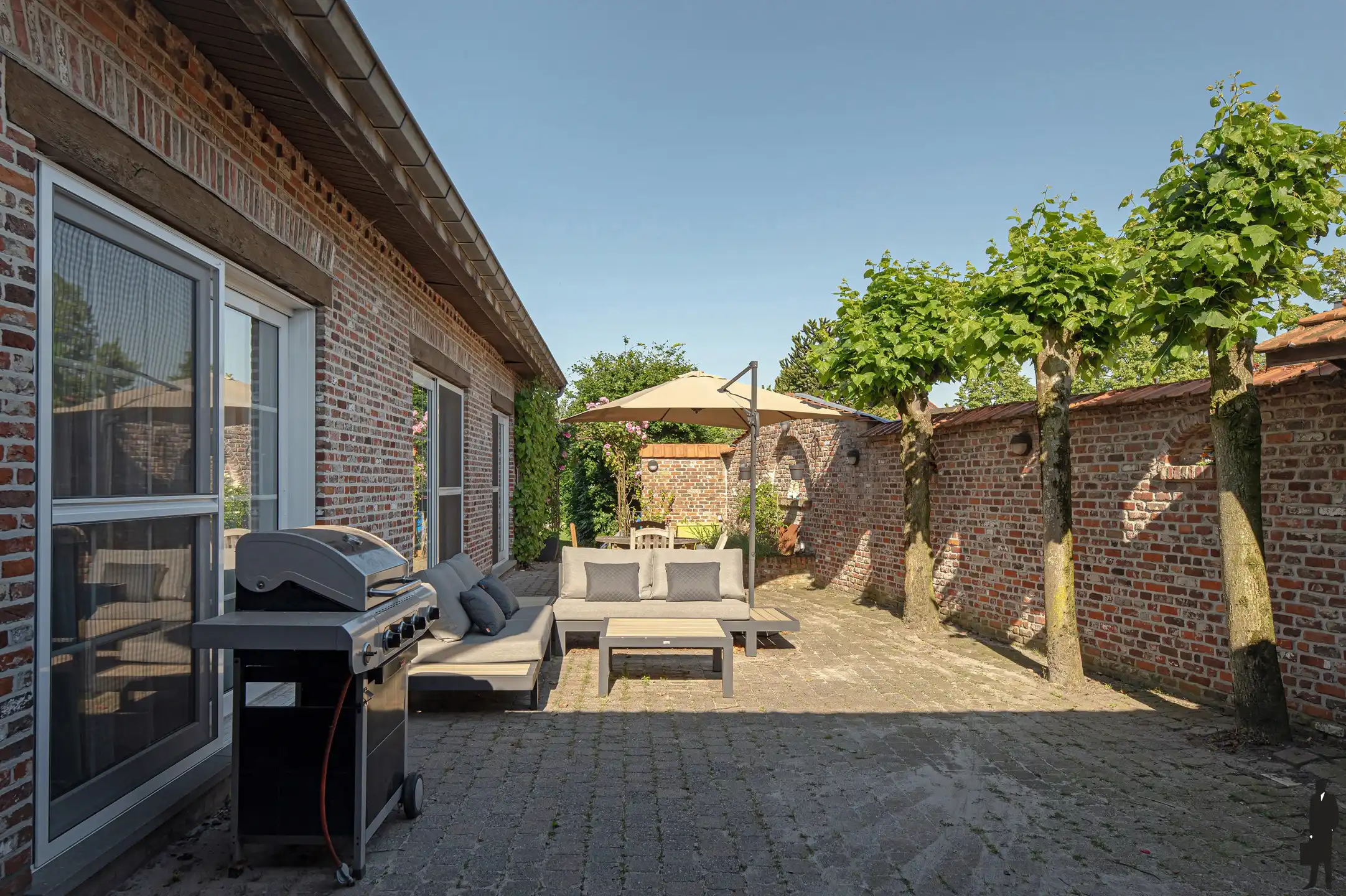 Charmante gezinswoning met zonnige tuin, garage en 3 slaapkamers op rustige ligging foto 25