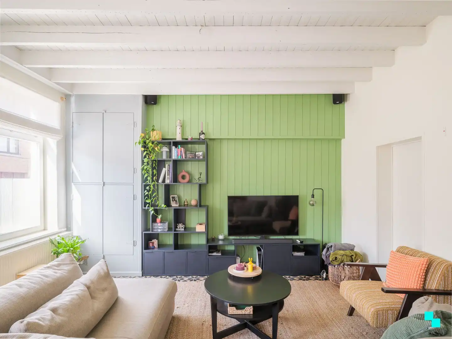 Charmante woning te Balegem dorp met prachtige tuin foto {{pictureIndex}}