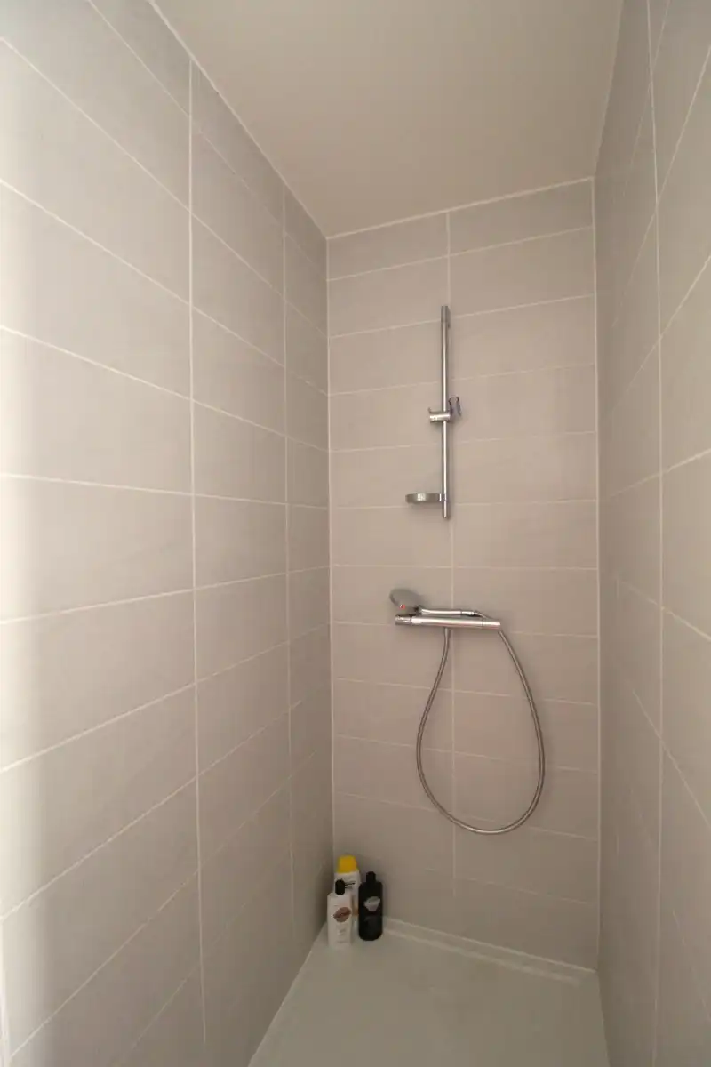 Instapklare woning in centrum Roeselare foto 14