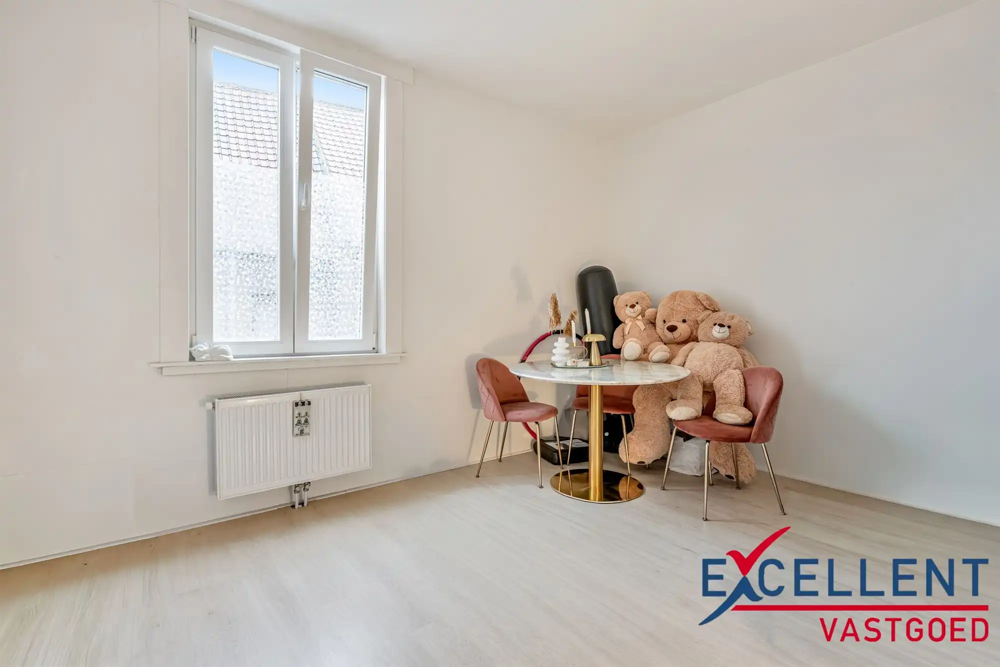 Instapklare starterswoning te Kortrijk foto 7