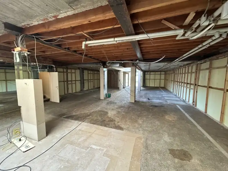 Casco handelsruimte van 398 m² op toplocatie in Merelbeke foto 2