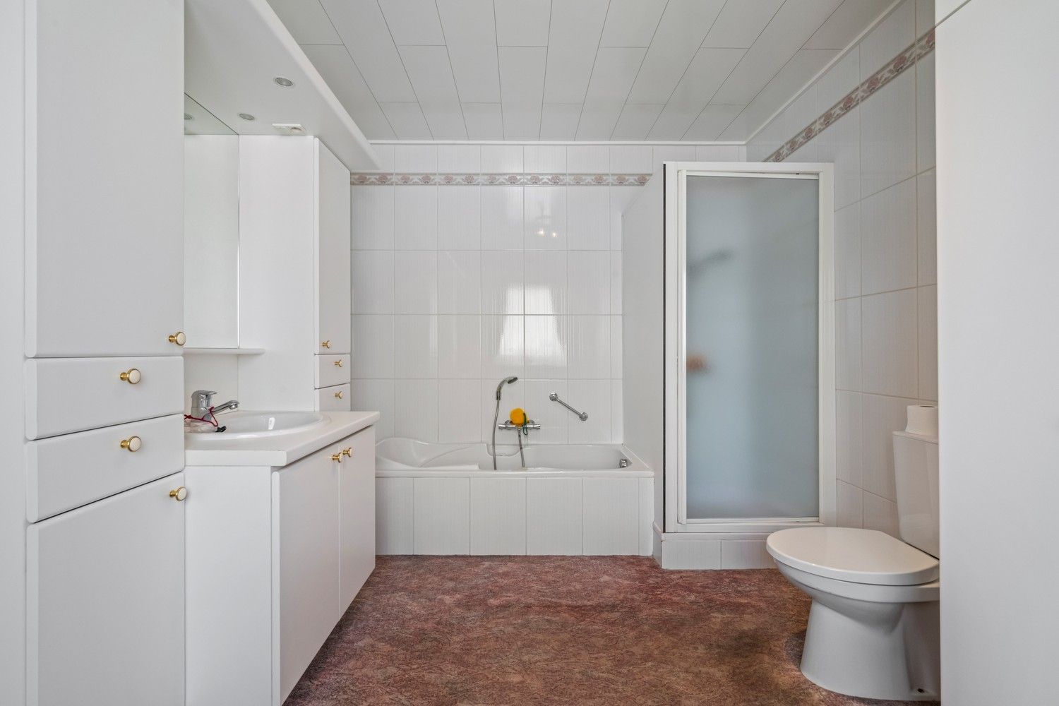Rijwoning met potentieel, zonnige tuin, garage en uitbreidingsmogelijkheden te koop in Ruddervoorde foto 11