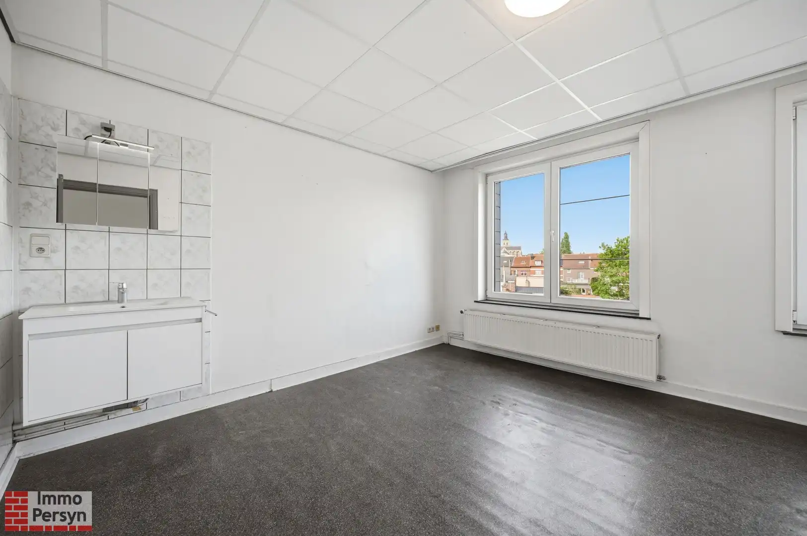 Rrijwoning met 4 slaapkamers. foto 19