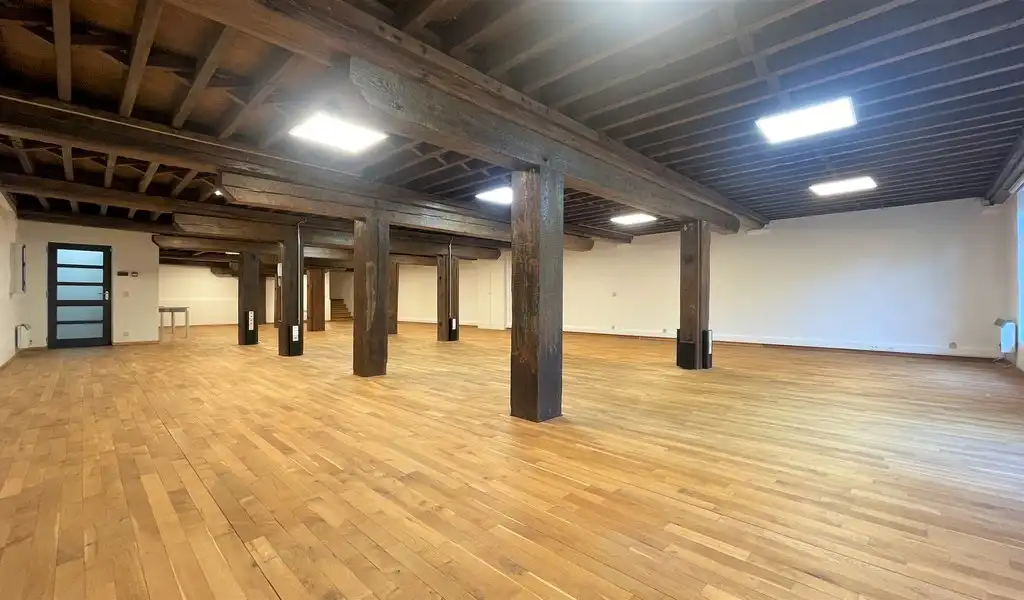 Kantoor/showroom B2B te huur op het Eilandje foto 13