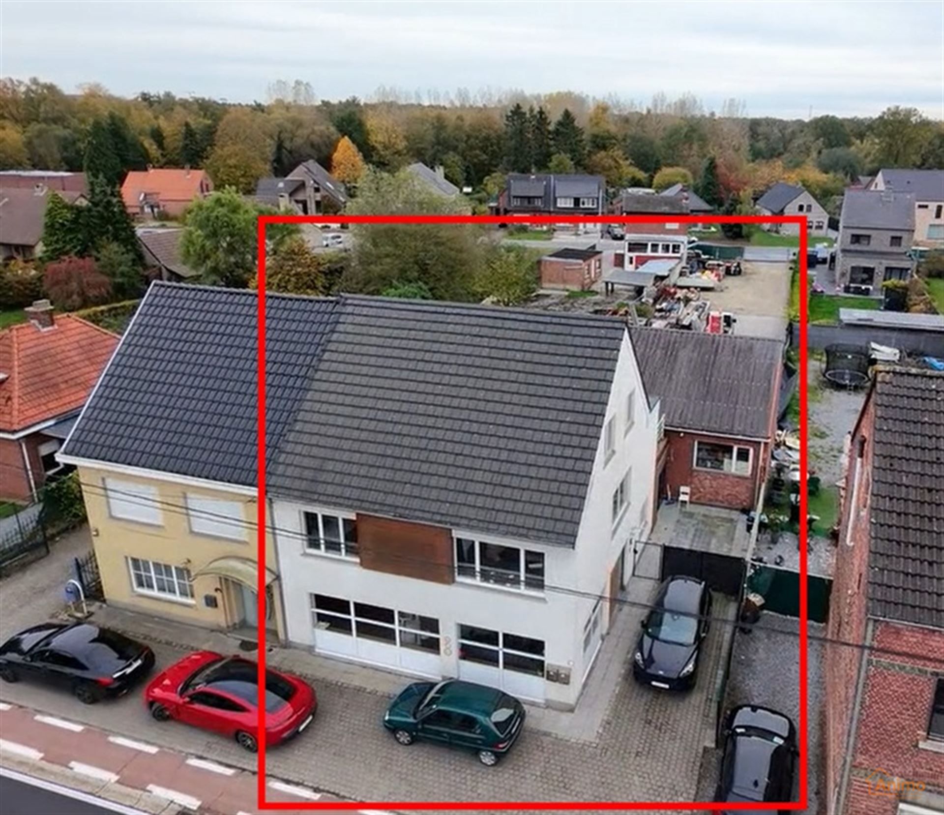 Opslagruimte foto {{pictureIndex}}