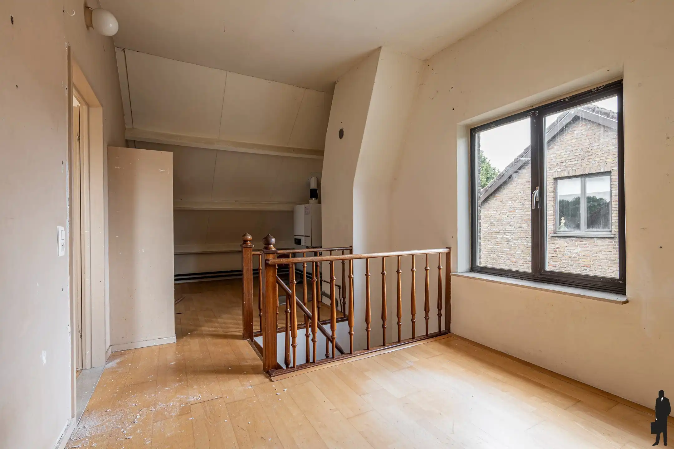 Eengezinswoning in kindvriendelijke omgeving met 4 slaapkamers en ruime garage op een perceel van ca. 318 m²! foto 30