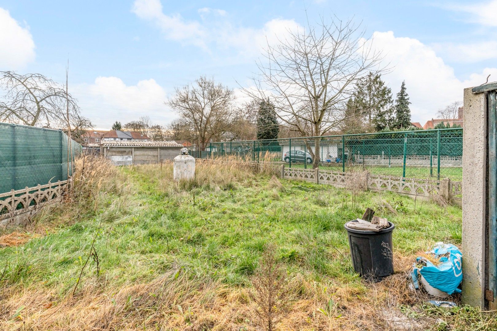 Woning met uitzonderlijk potentieel voor totale renovatie in Genk foto 16