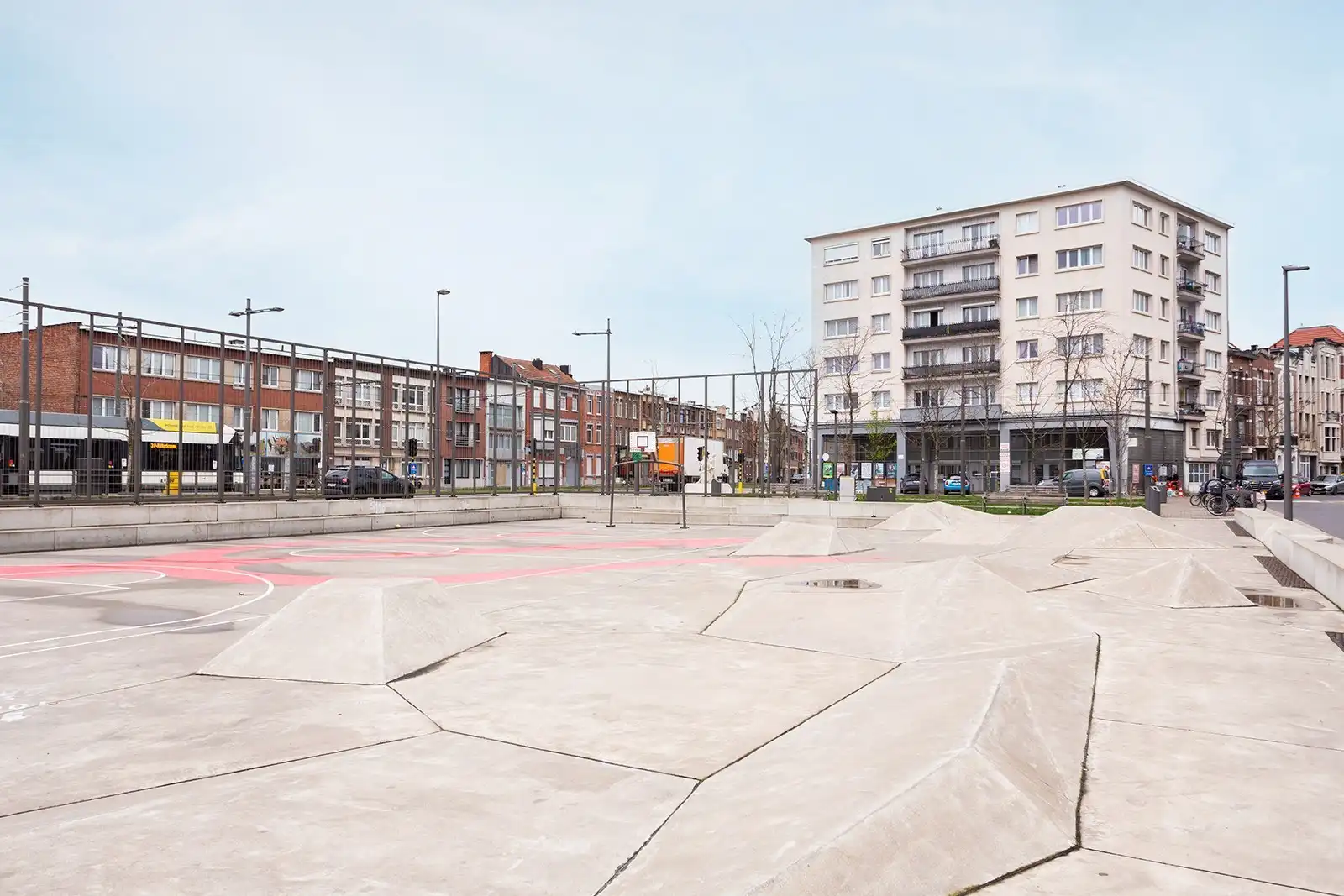 Genieten op hoogte: lichtrijk dakappartement met terras foto 20